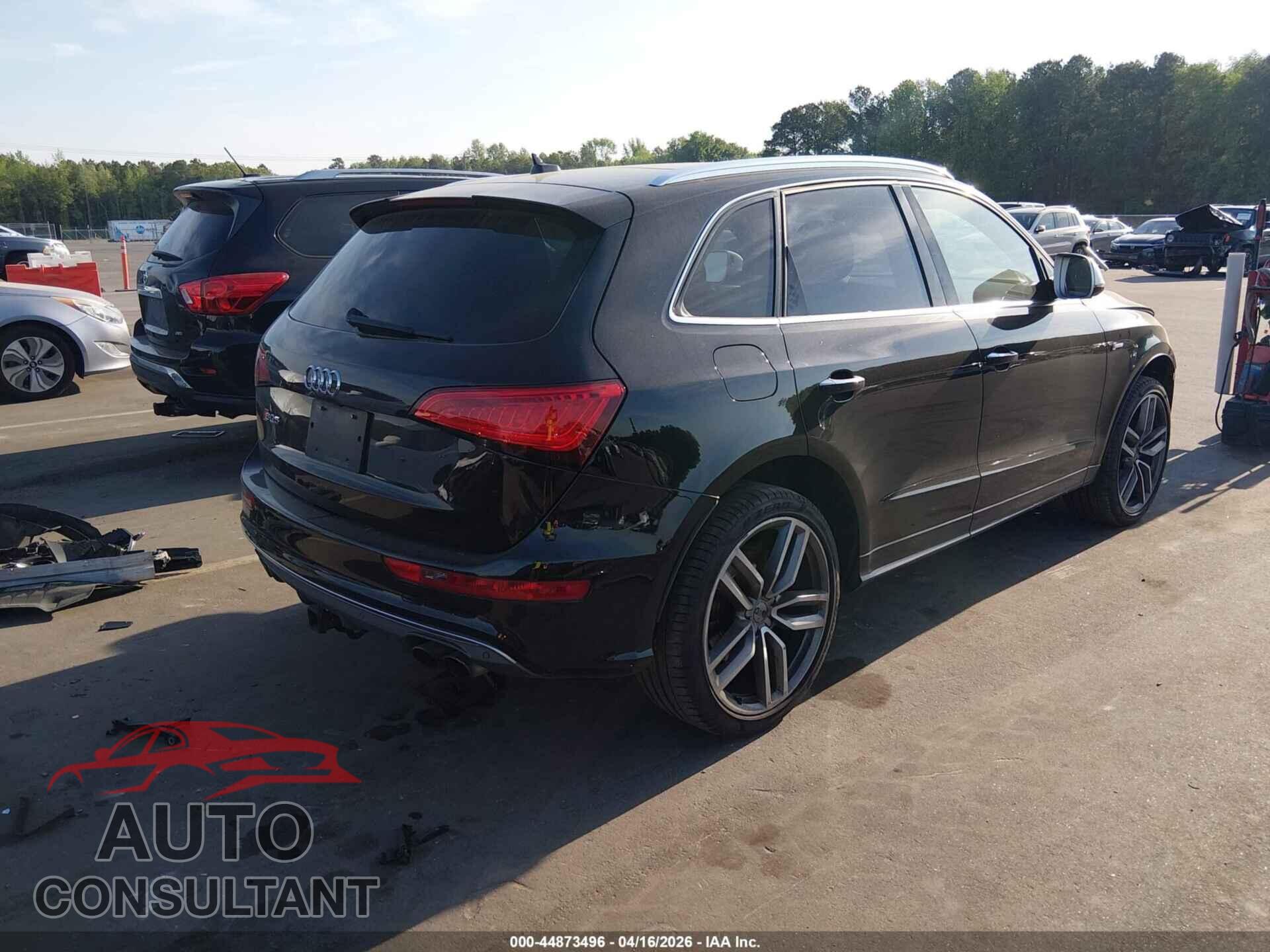 AUDI SQ5 2015 - WA1CGAFPXFA141481