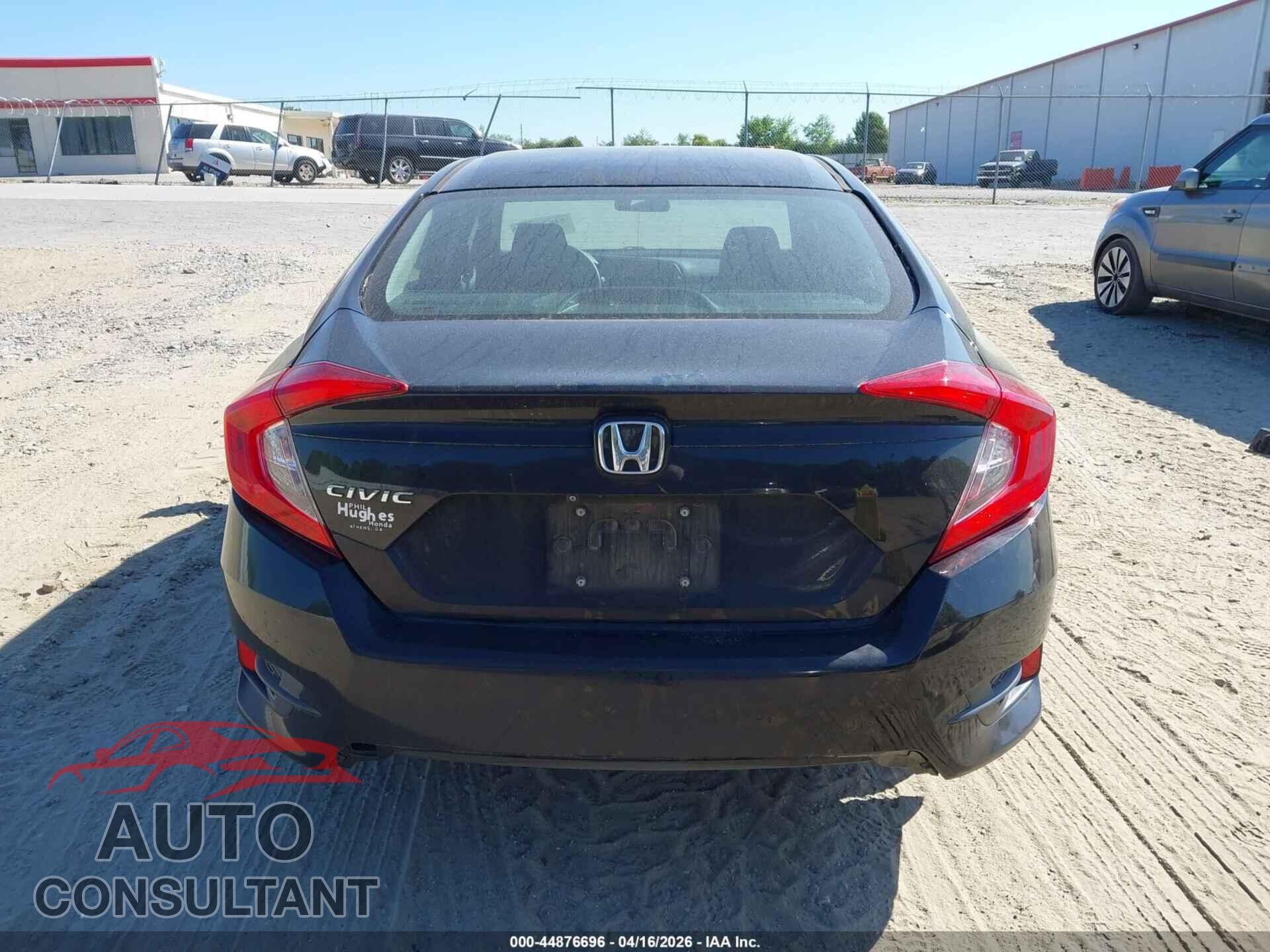 HONDA CIVIC 2017 - 19XFC2F58HE009256