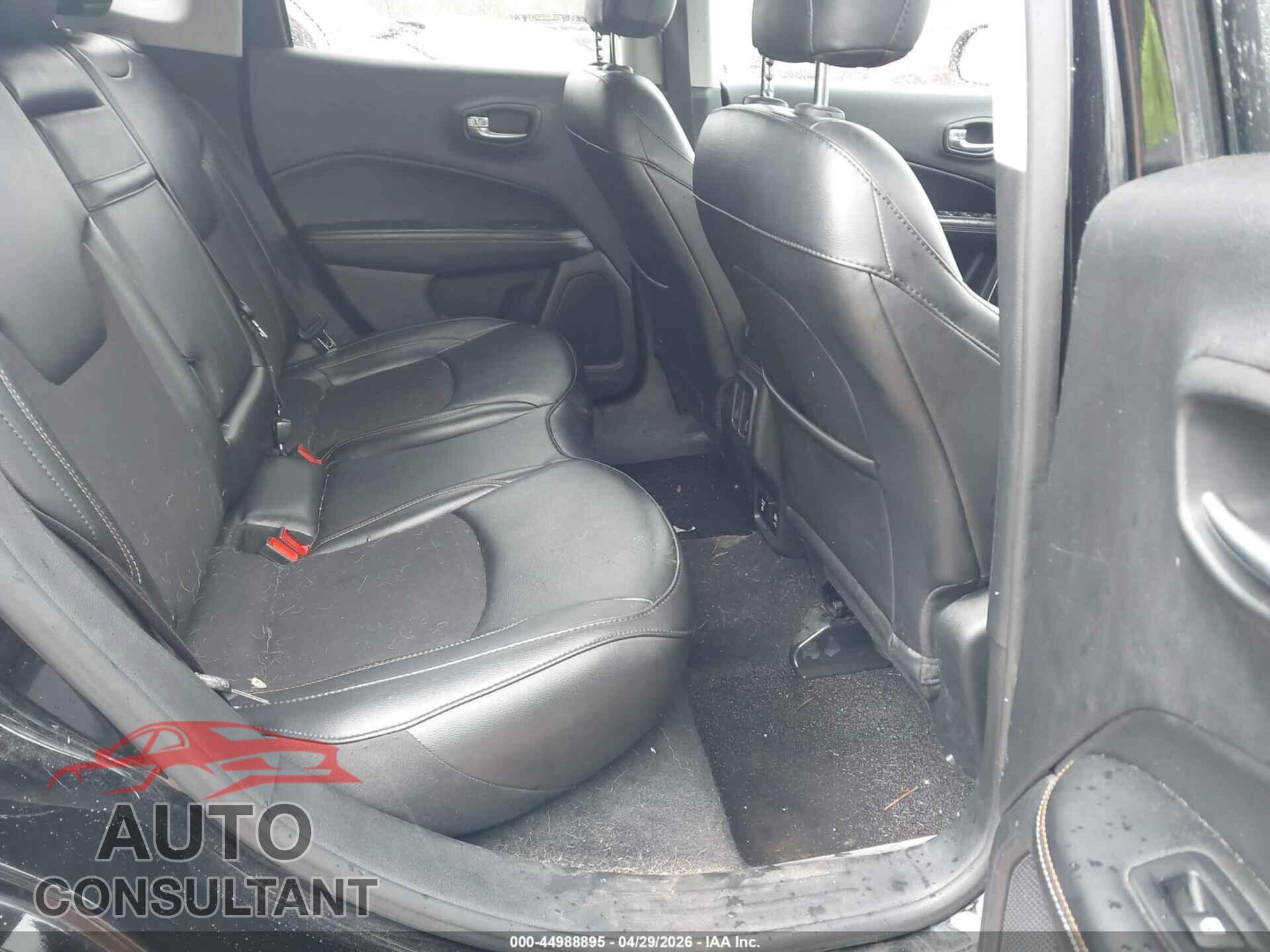 JEEP COMPASS 2019 - 3C4NJDBB9KT849221