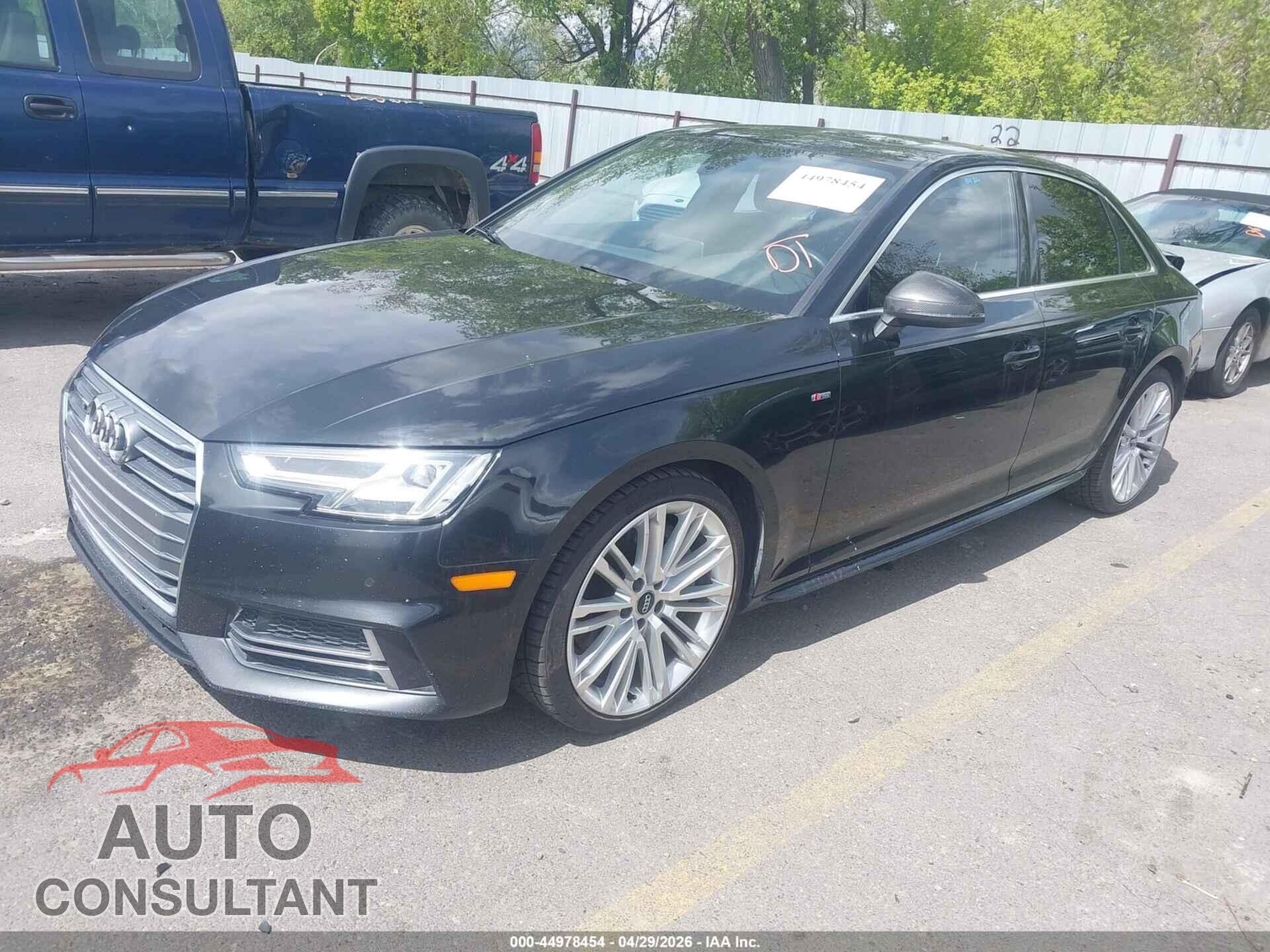 AUDI A4 2017 - WAUENAF47HN067813
