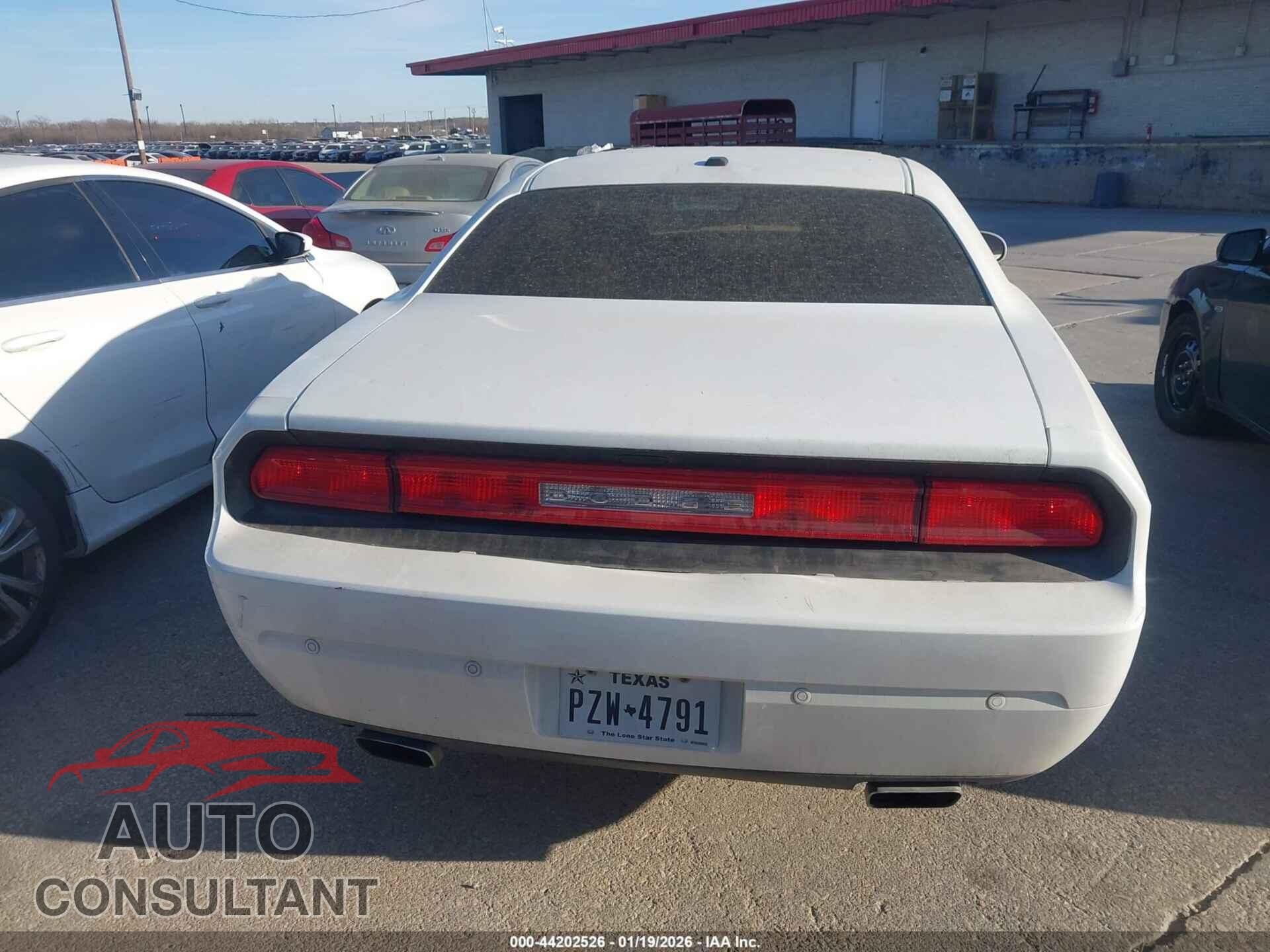 DODGE CHALLENGER 2013 - 2C3CDYAG1DH742392
