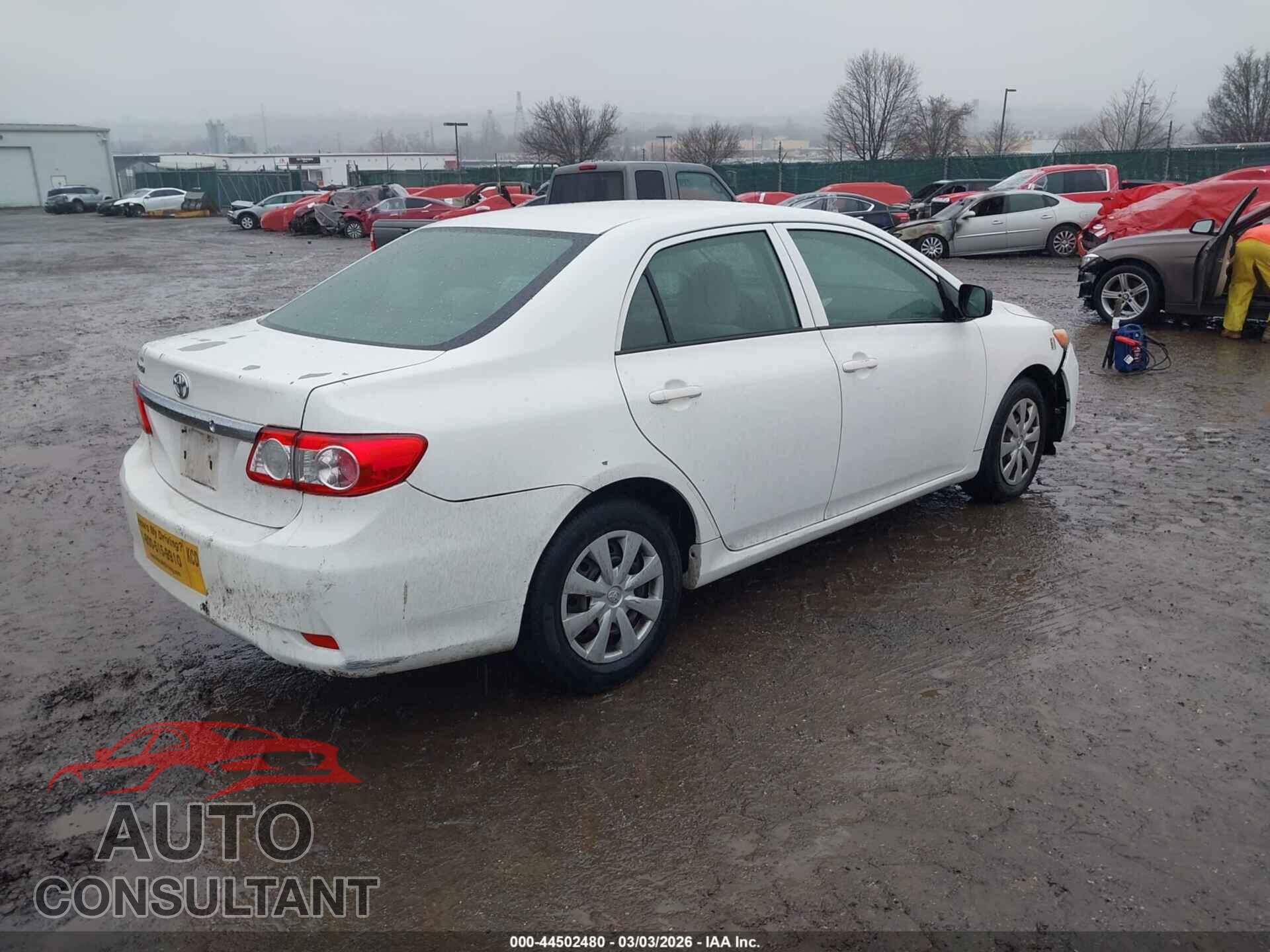 TOYOTA COROLLA 2013 - JTDBU4EE7DJ118930