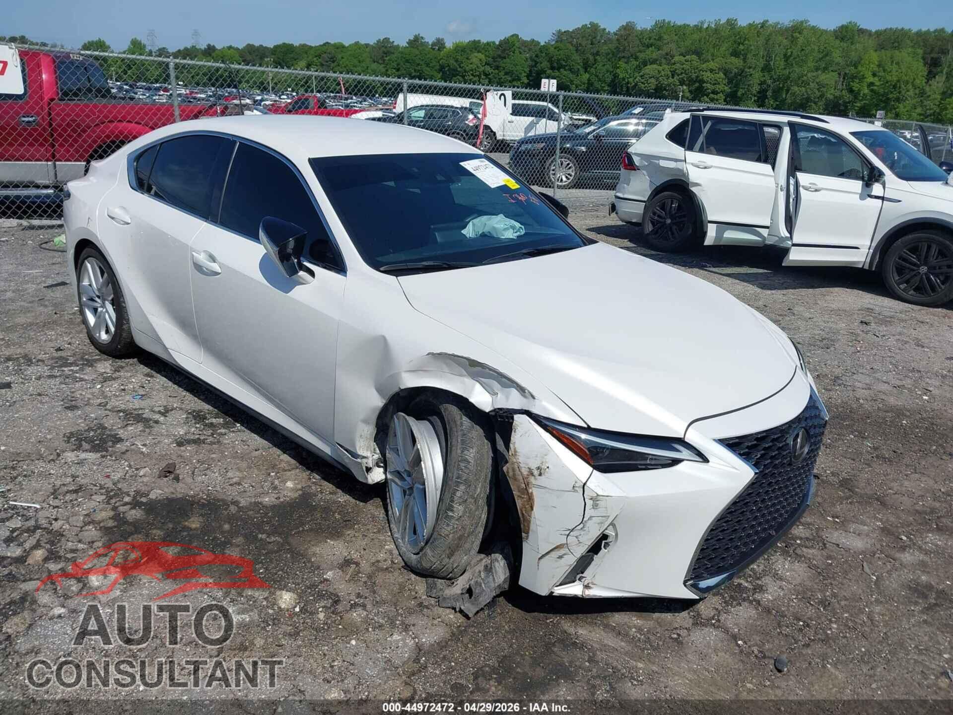 LEXUS IS 300 2021 - JTHAA1D2XM5116431