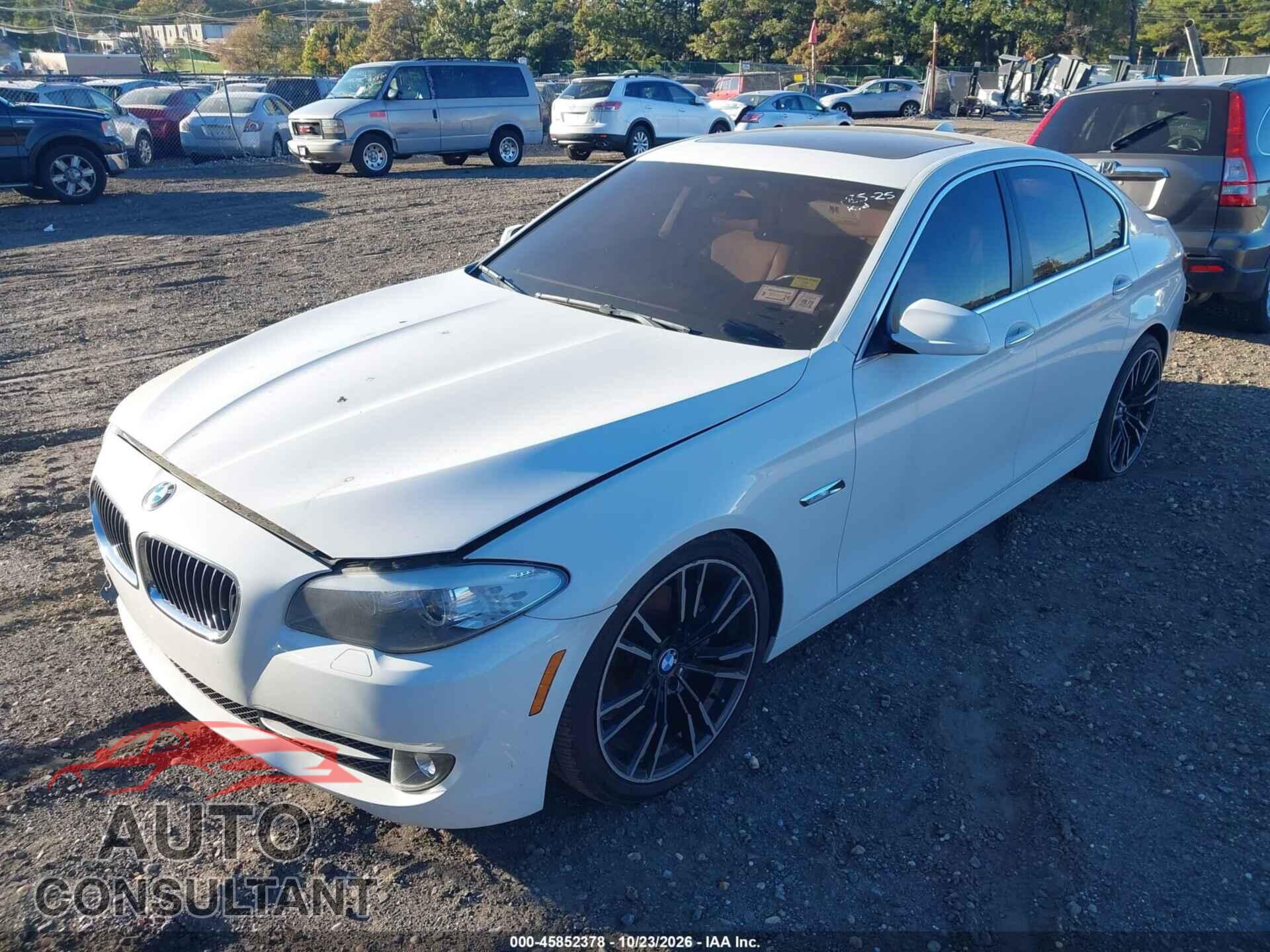 BMW 528I 2011 - WBAFR1C52BC744436