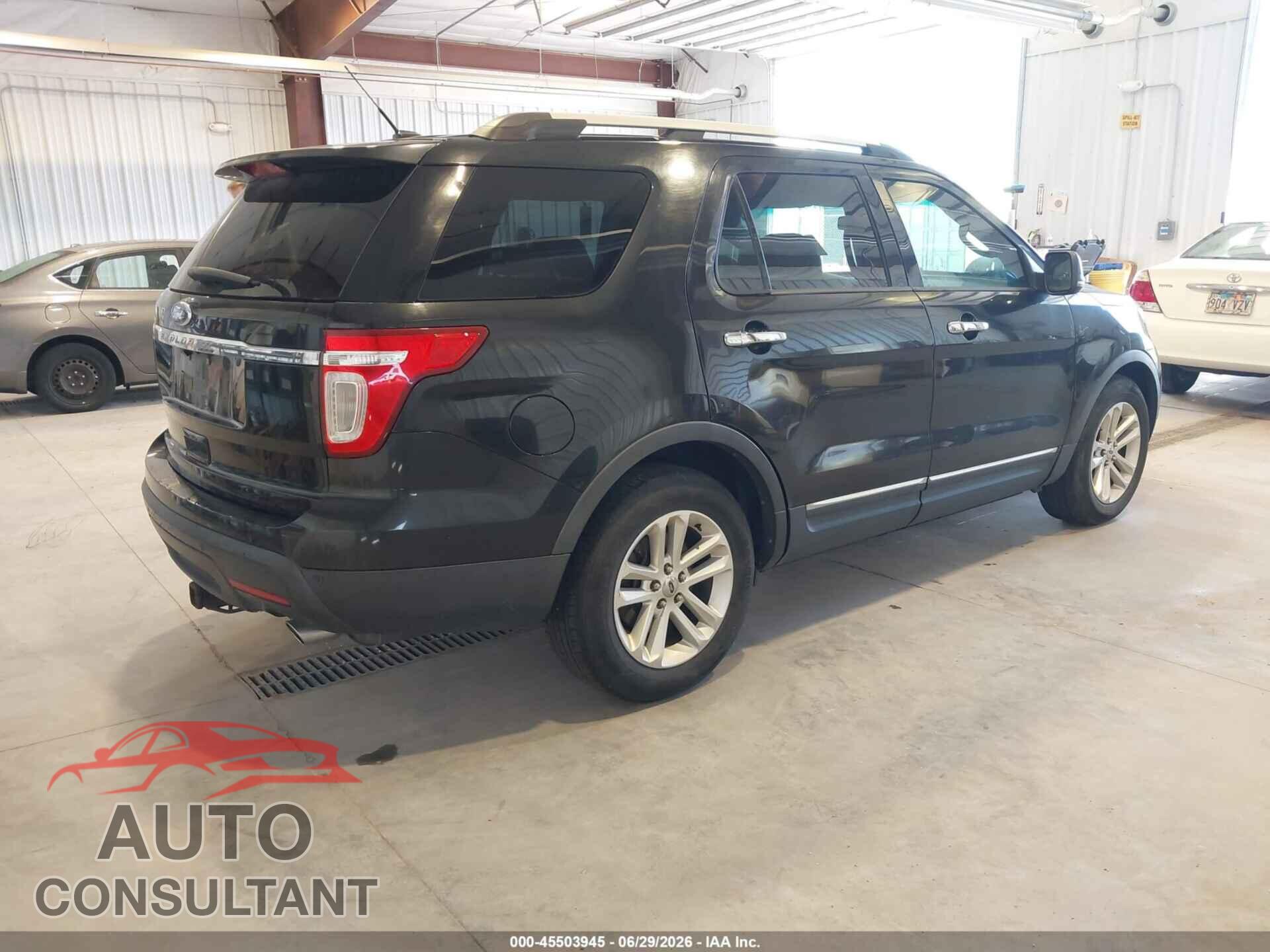 FORD EXPLORER 2011 - 1FMHK7D89BGA52075