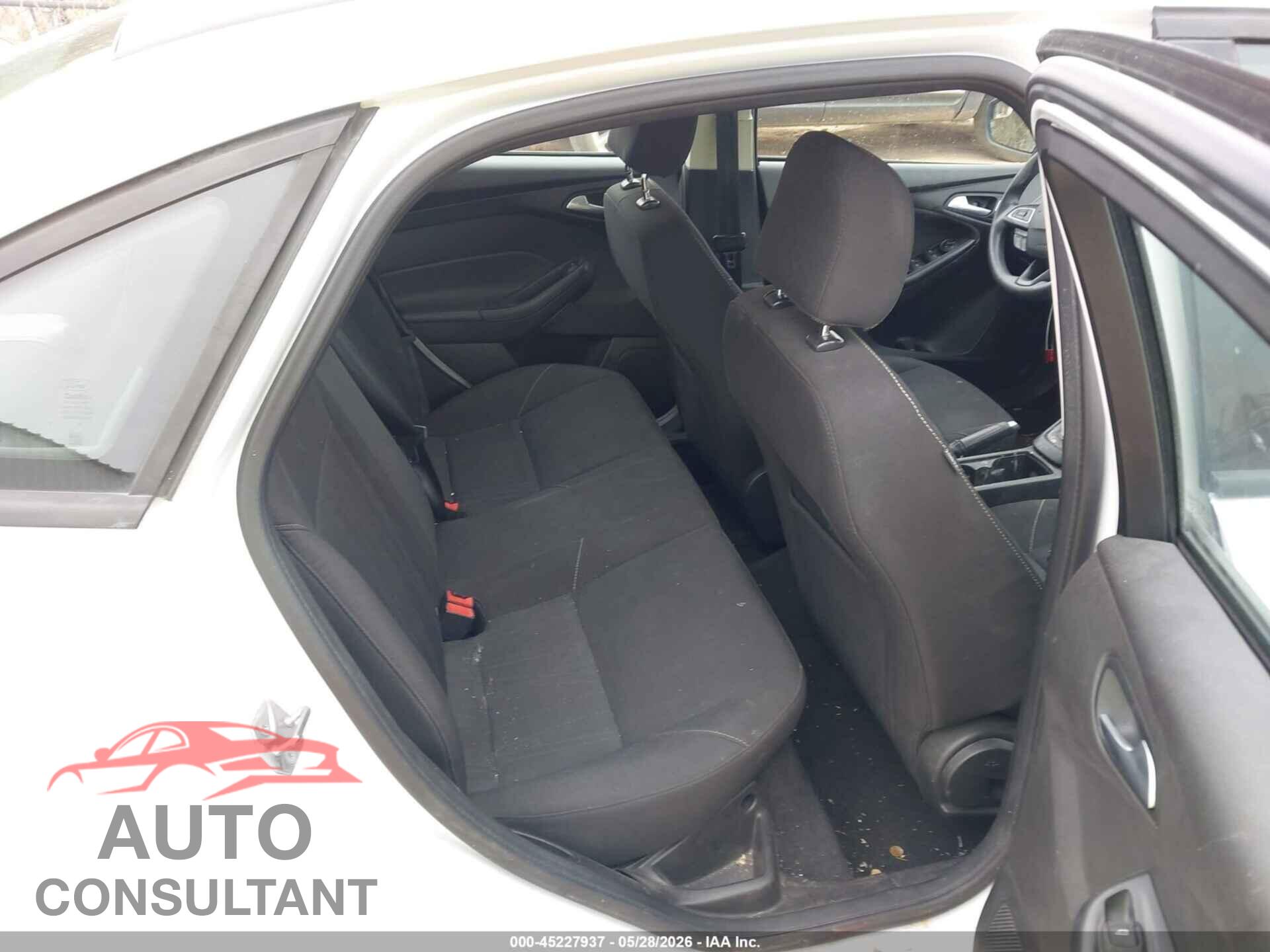FORD FOCUS 2016 - 1FADP3F24GL346249