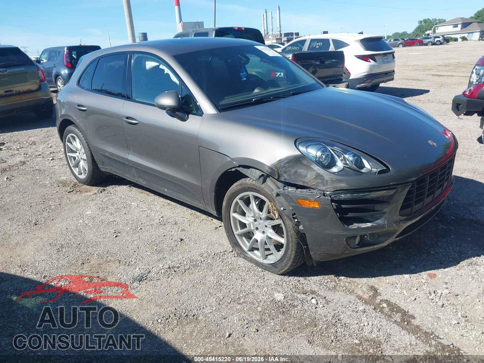 PORSCHE MACAN 2016 - WP1AB2A50GLB56115