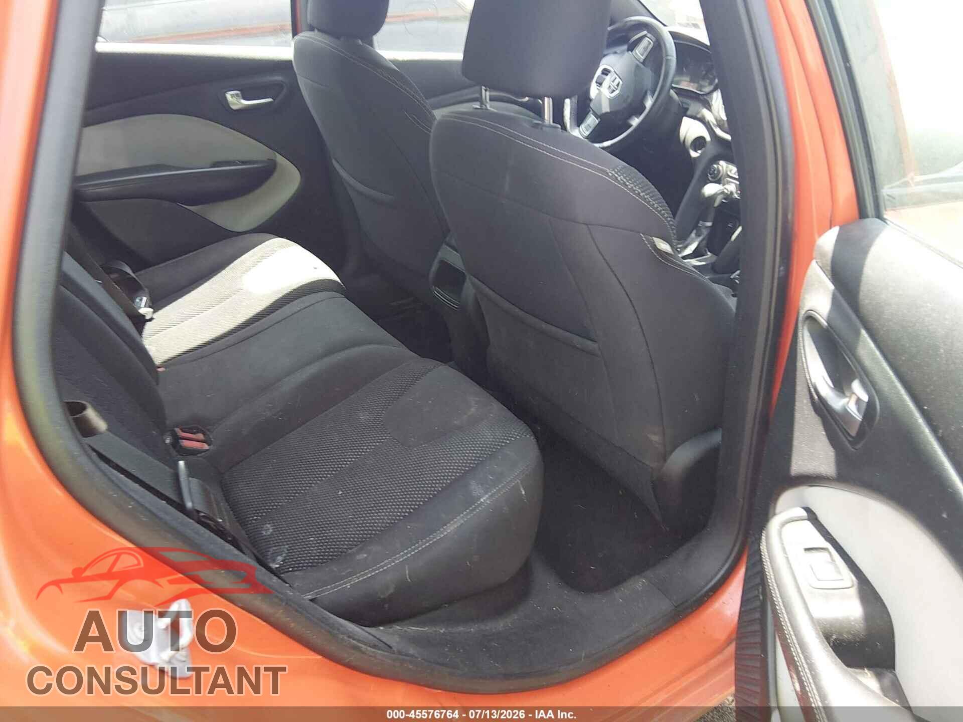 DODGE DART 2015 - 1C3CDFBB3FD252947