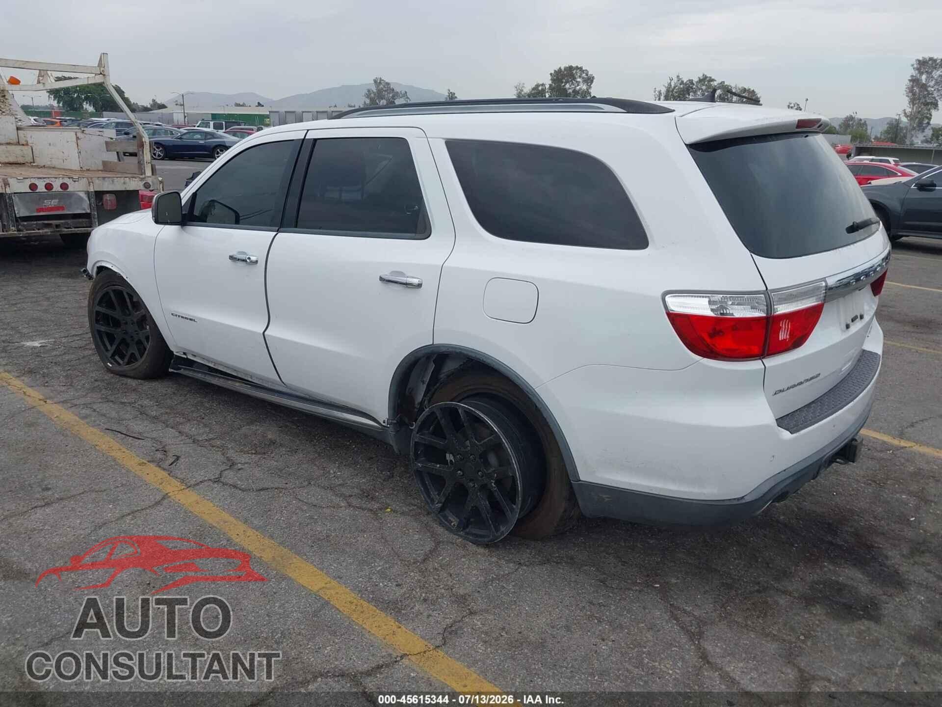 DODGE DURANGO 2013 - 1C4SDHET5DC689147