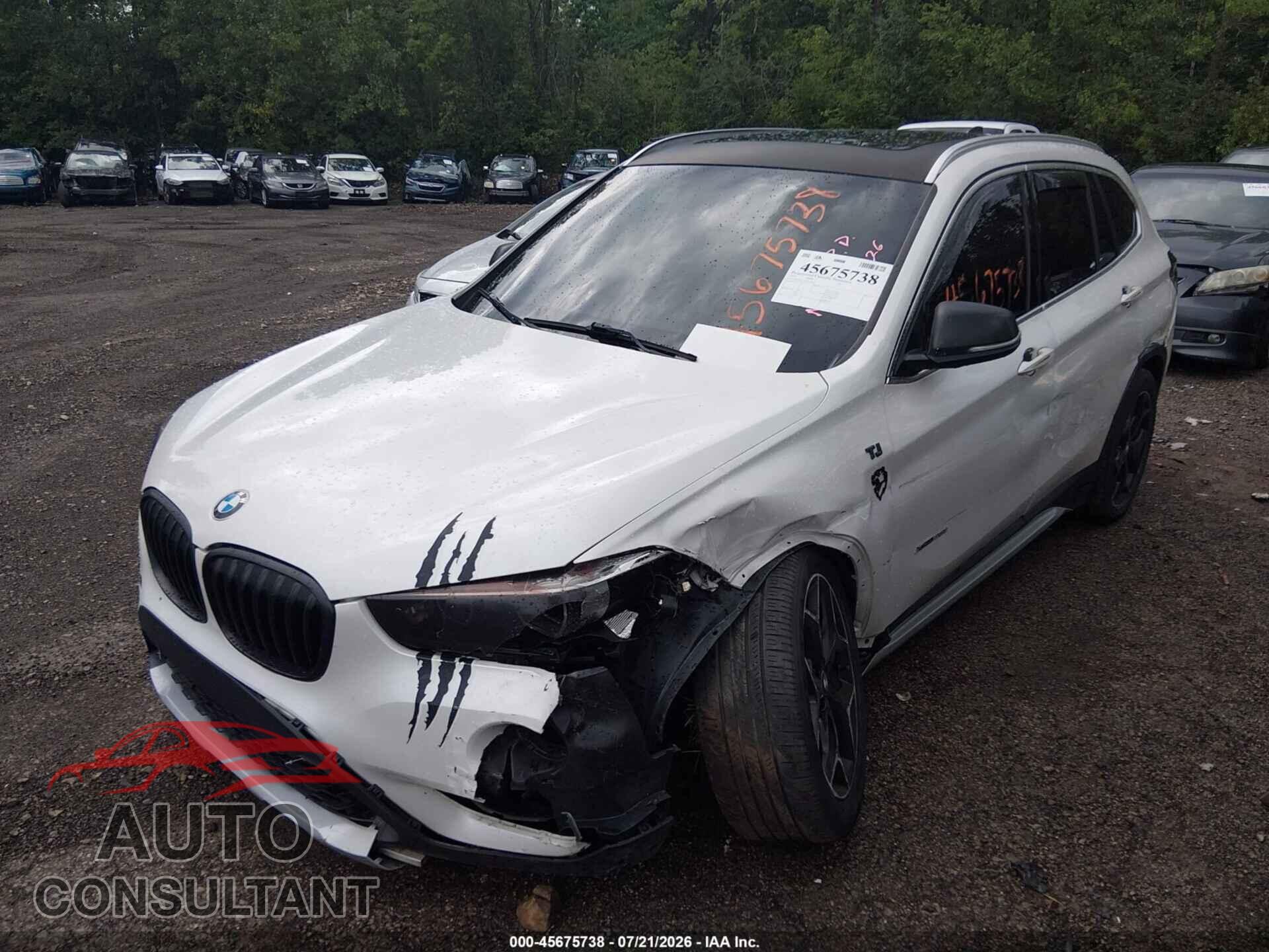 BMW X1 2017 - WBXHT3C37H5F68512