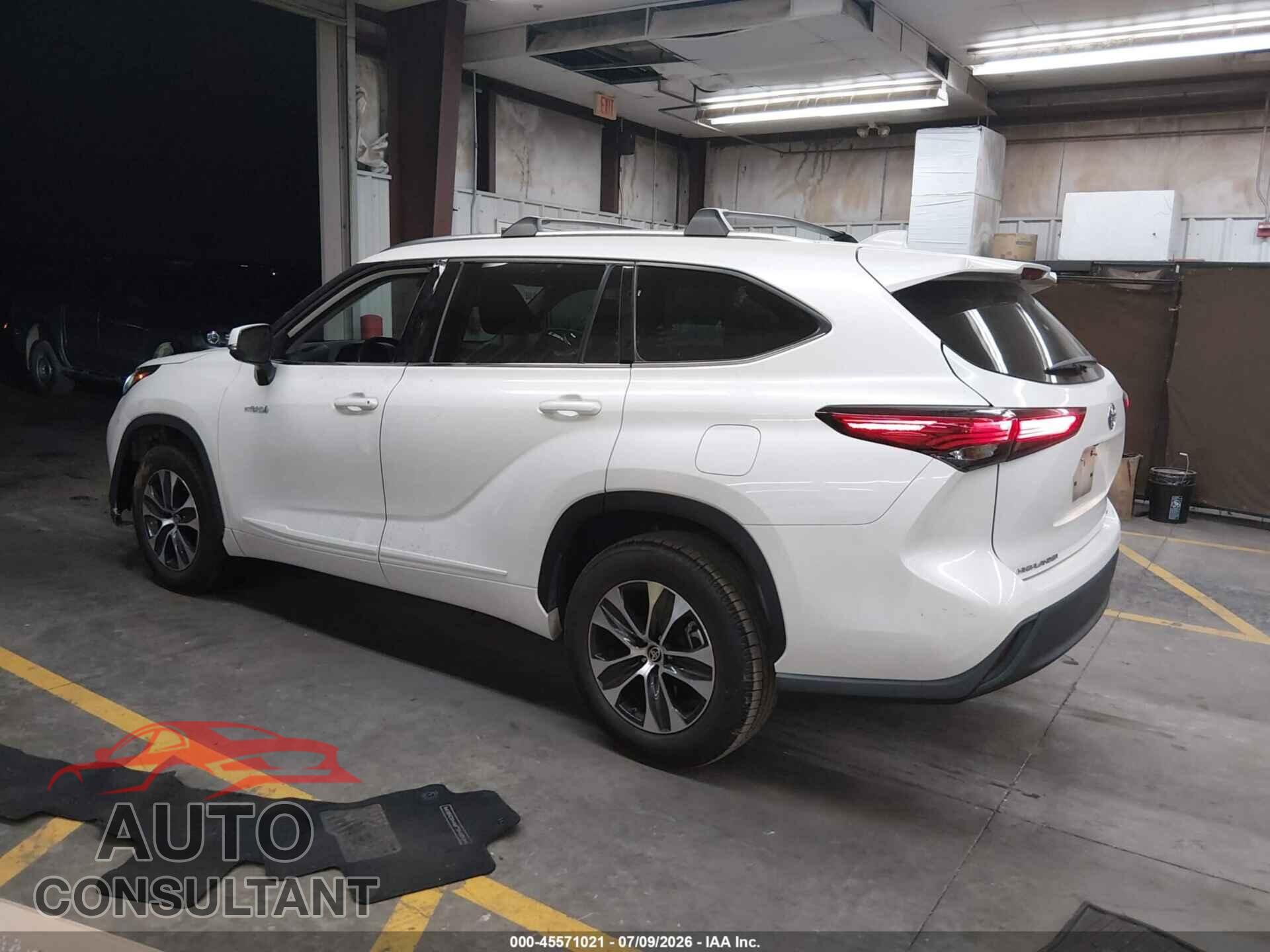 TOYOTA HIGHLANDER 2020 - 5TDHARAH9LS500801