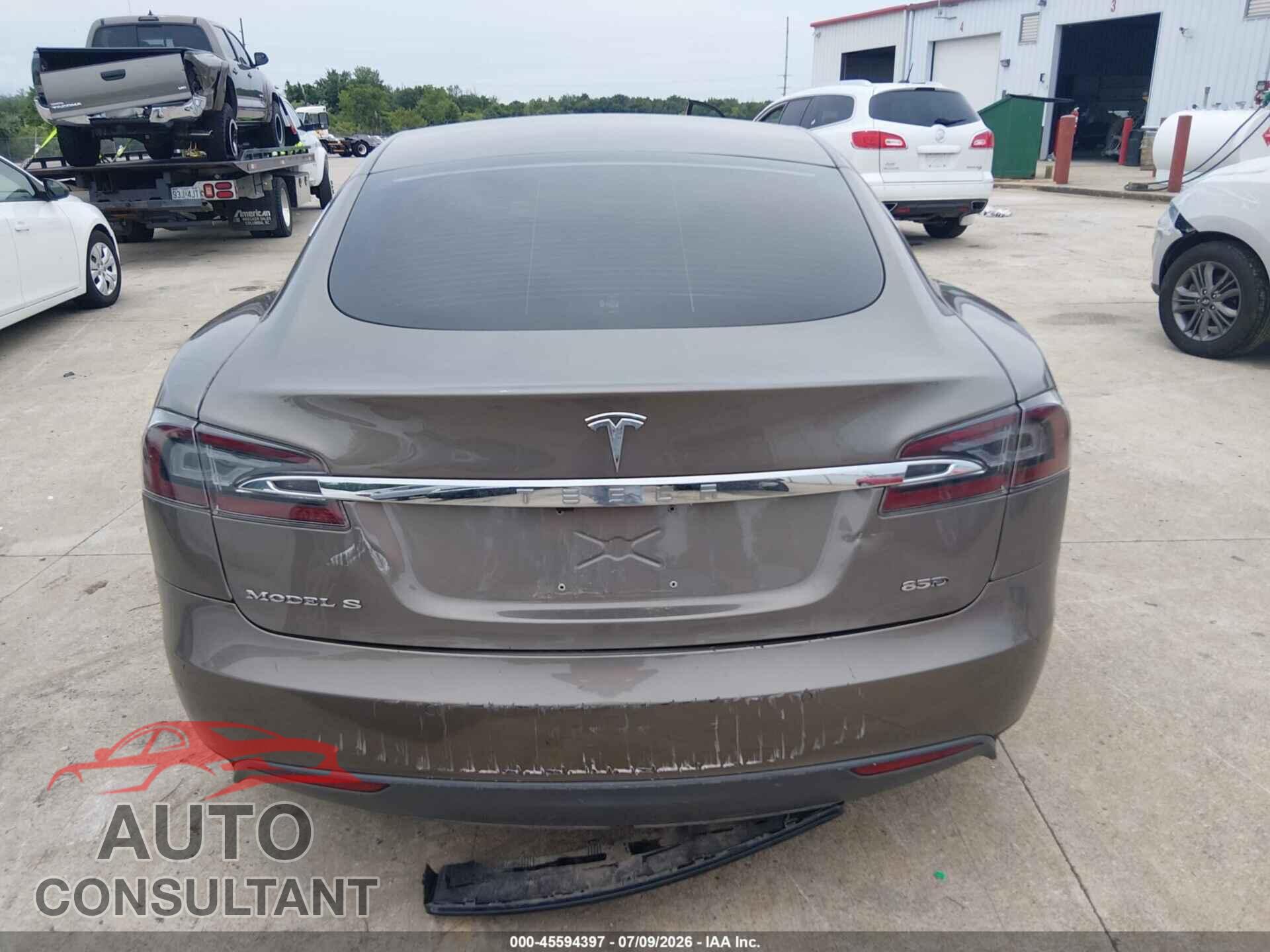 TESLA MODEL S 2015 - 5YJSA1H2XFF092648