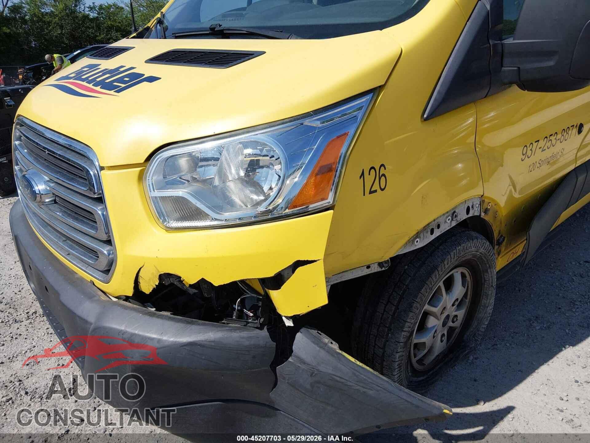 FORD TRANSIT-150 2015 - 1FTYE1YM9FKA27129