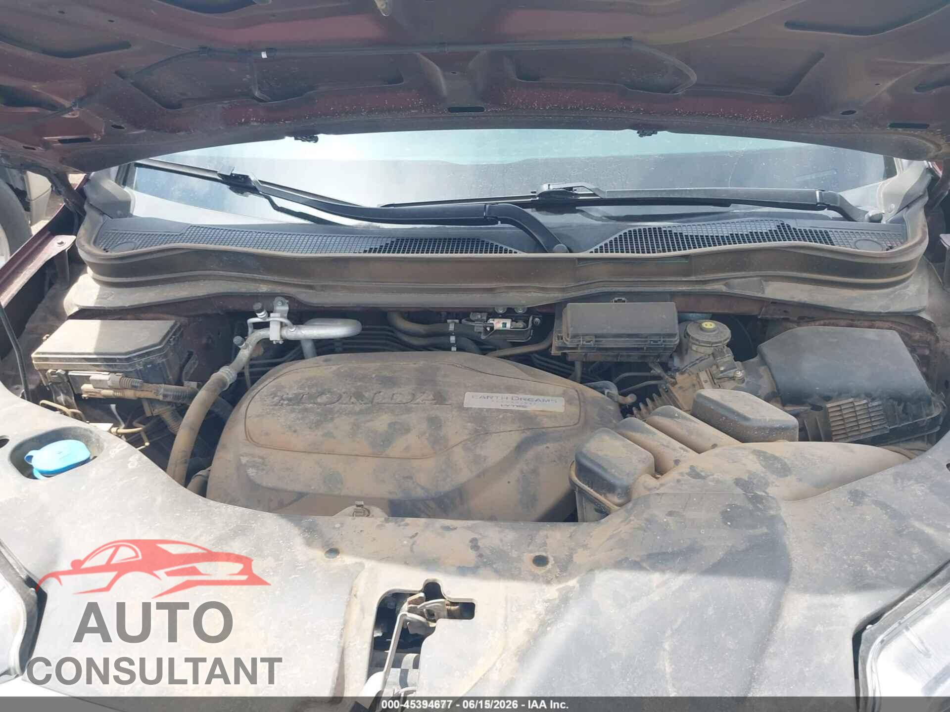 HONDA PILOT 2018 - 5FNYF5H82JB008564