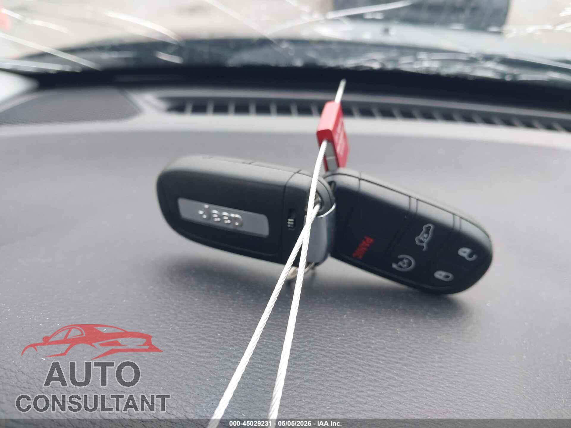 JEEP NEW COMPASS 2017 - 3C4NJDDB2HT681718
