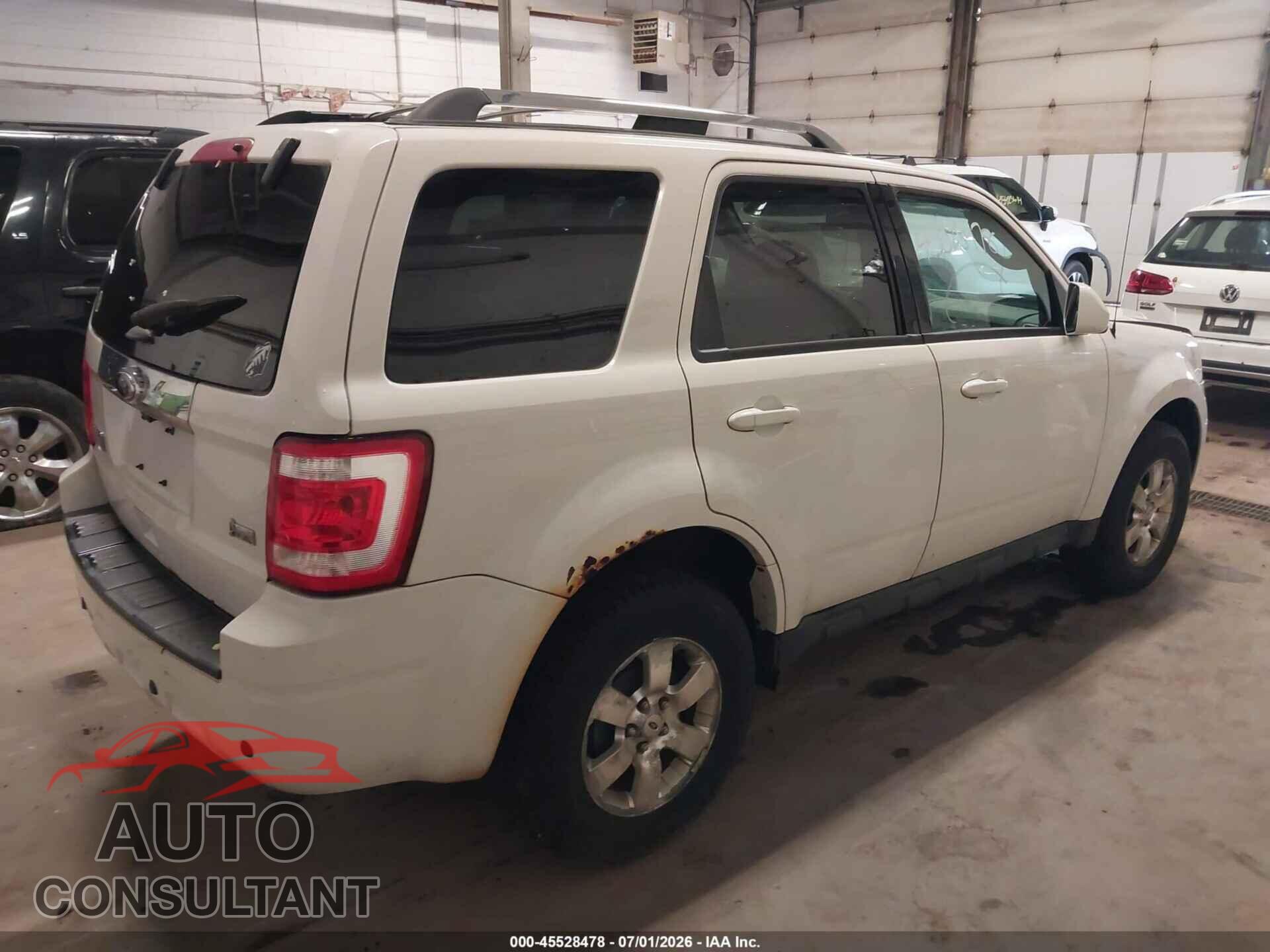 FORD ESCAPE 2011 - 1FMCU9EG5BKB78680