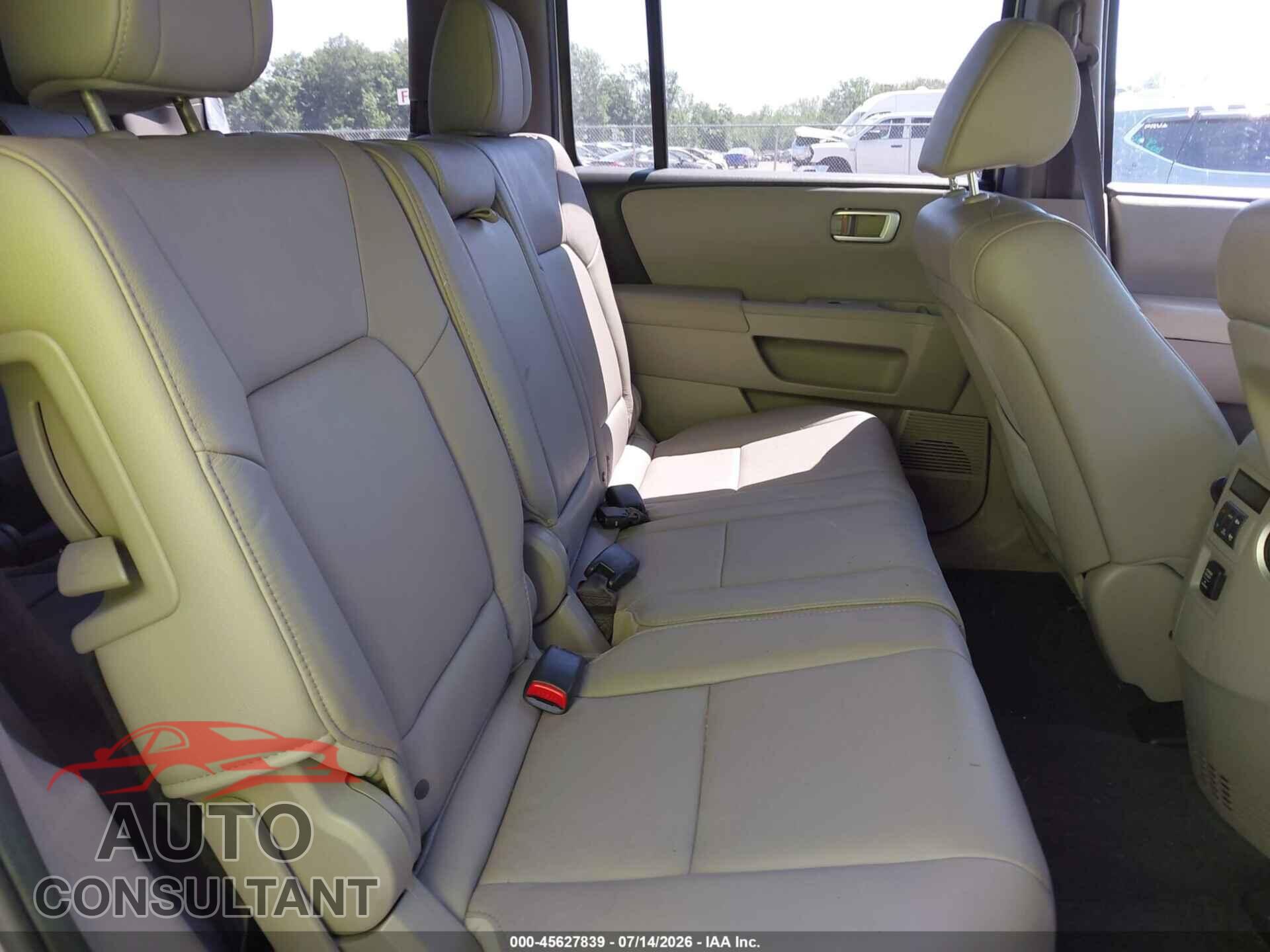 HONDA PILOT 2013 - 5FNYF4H50DB075751