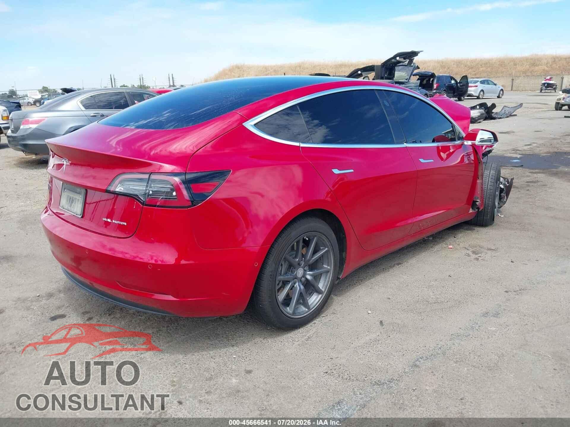 TESLA MODEL 3 2018 - 5YJ3E1EB6JF087808