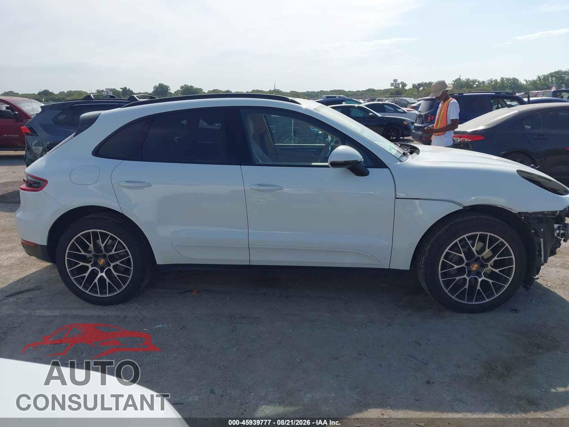 PORSCHE MACAN 2017 - WP1AB2A5XHLB20241