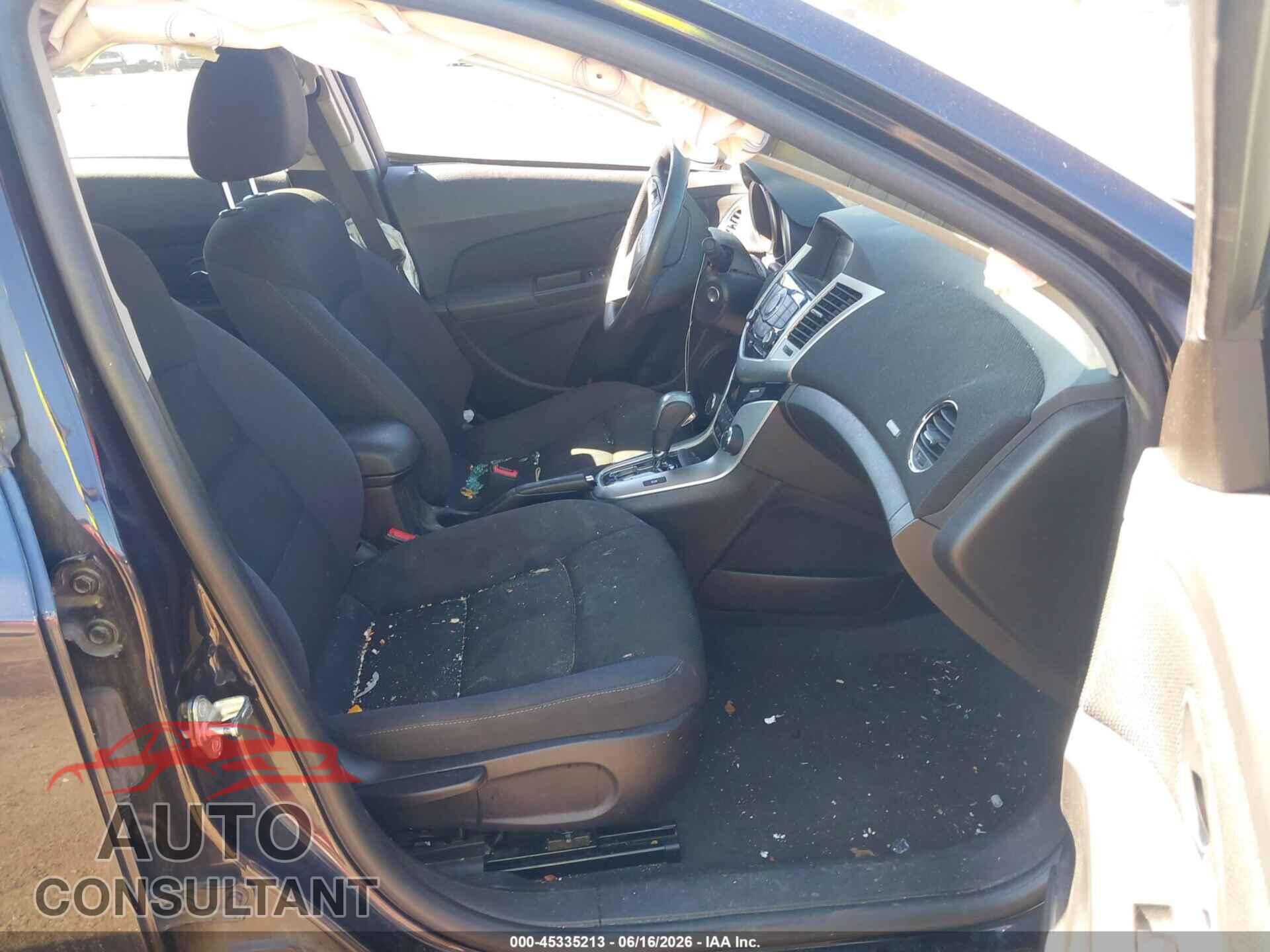 CHEVROLET CRUZE 2015 - 1G1PC5SB1F7203473
