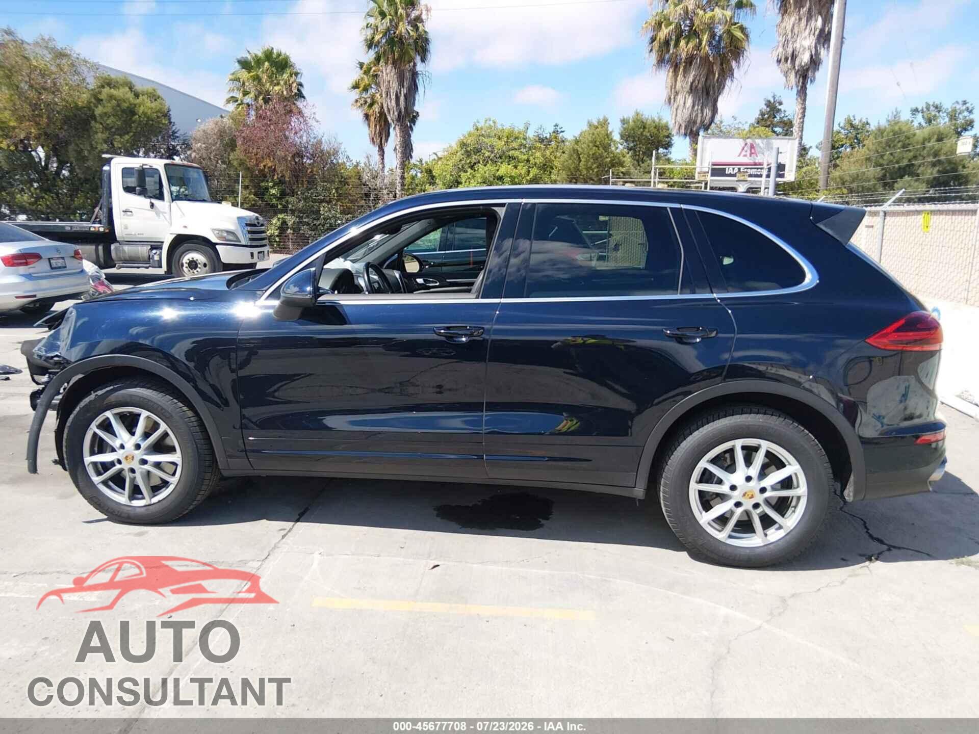 PORSCHE CAYENNE 2016 - WP1AA2A27GLA09346