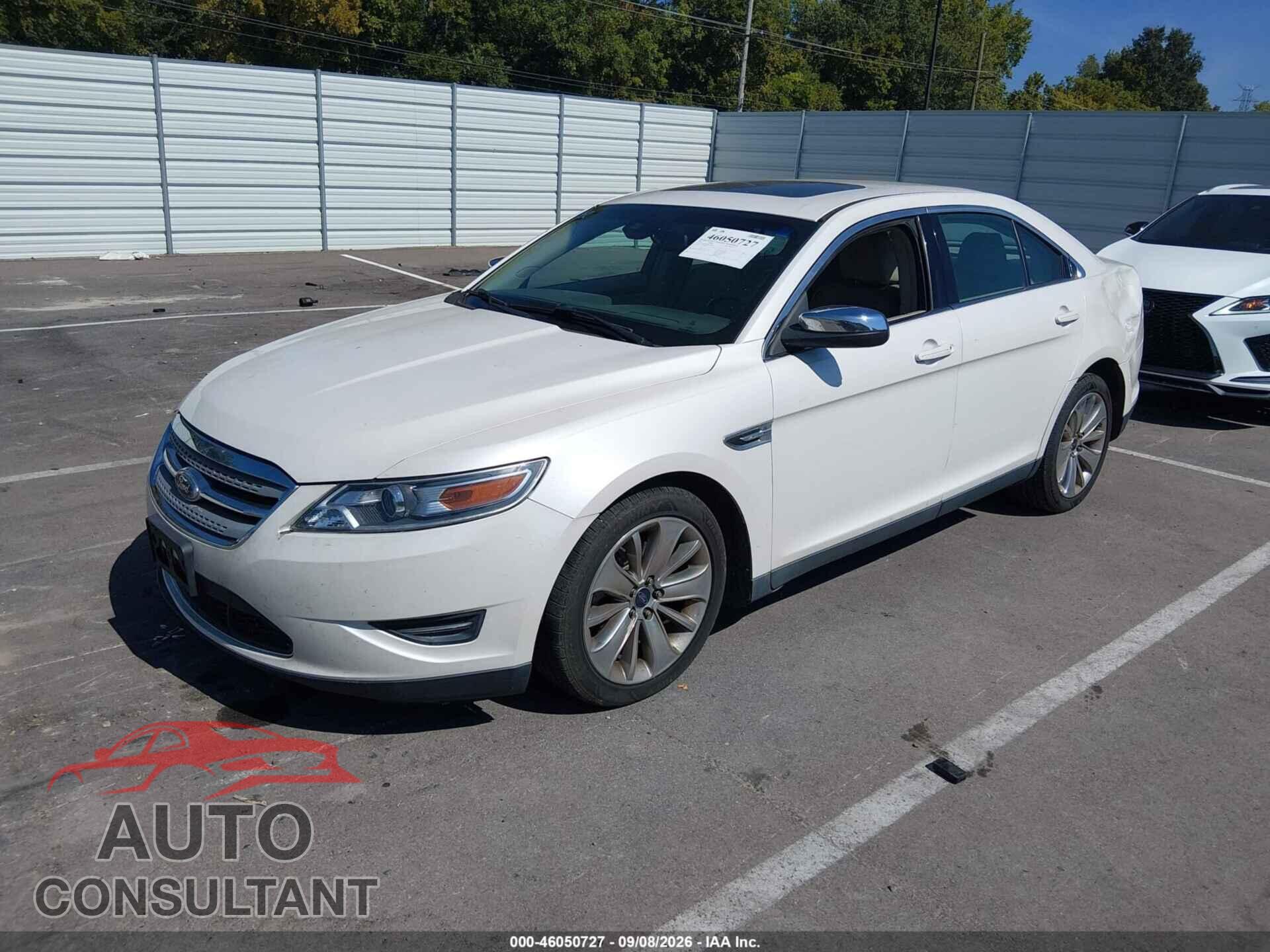 FORD TAURUS 2011 - 1FAHP2FW8BG135023