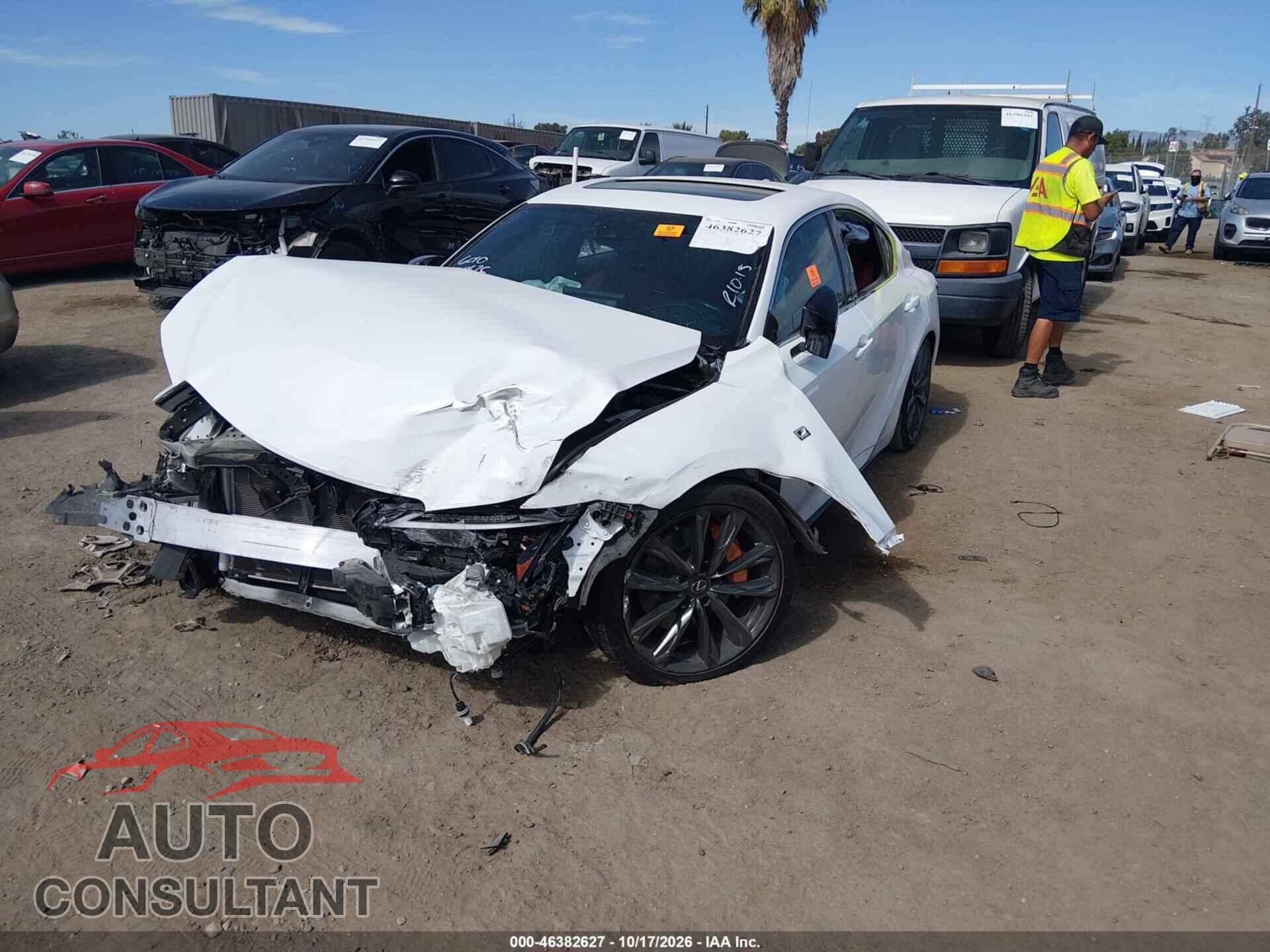 LEXUS IS 350 2023 - JTHGZ1B2XP5071601