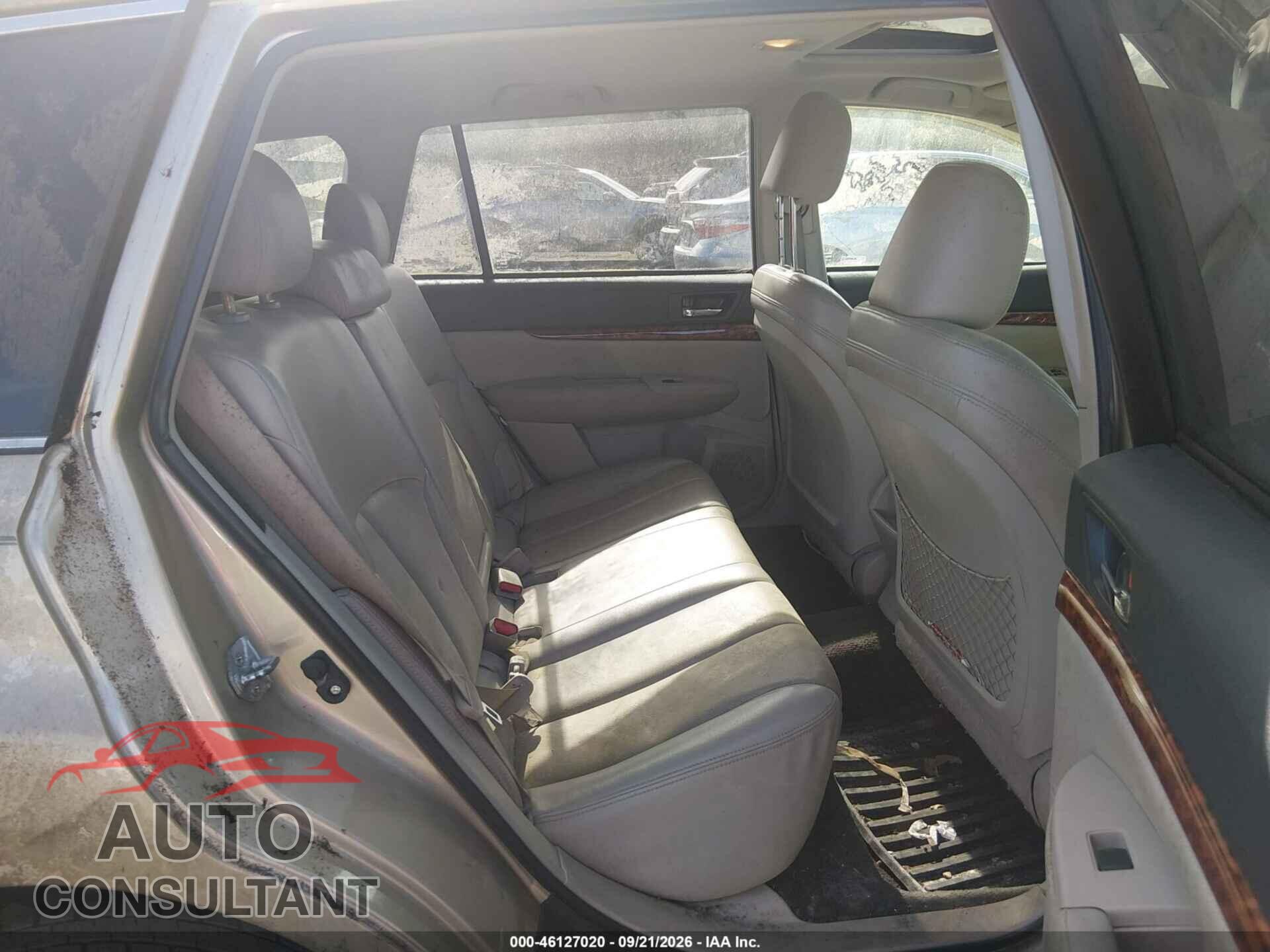 SUBARU OUTBACK 2010 - 4S4BRBLC3A3310316