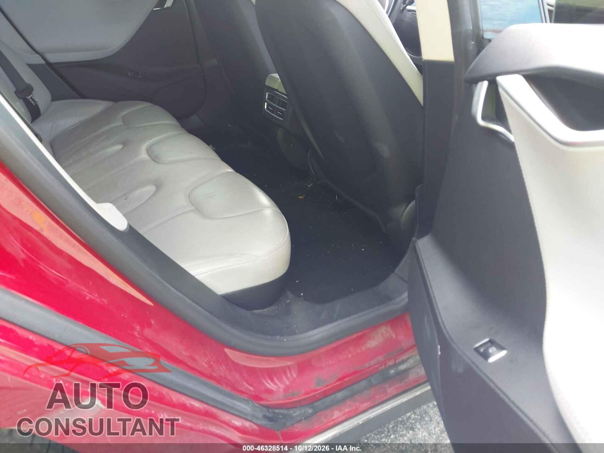 TESLA MODEL S 2013 - 5YJSA1DN9DFP16114