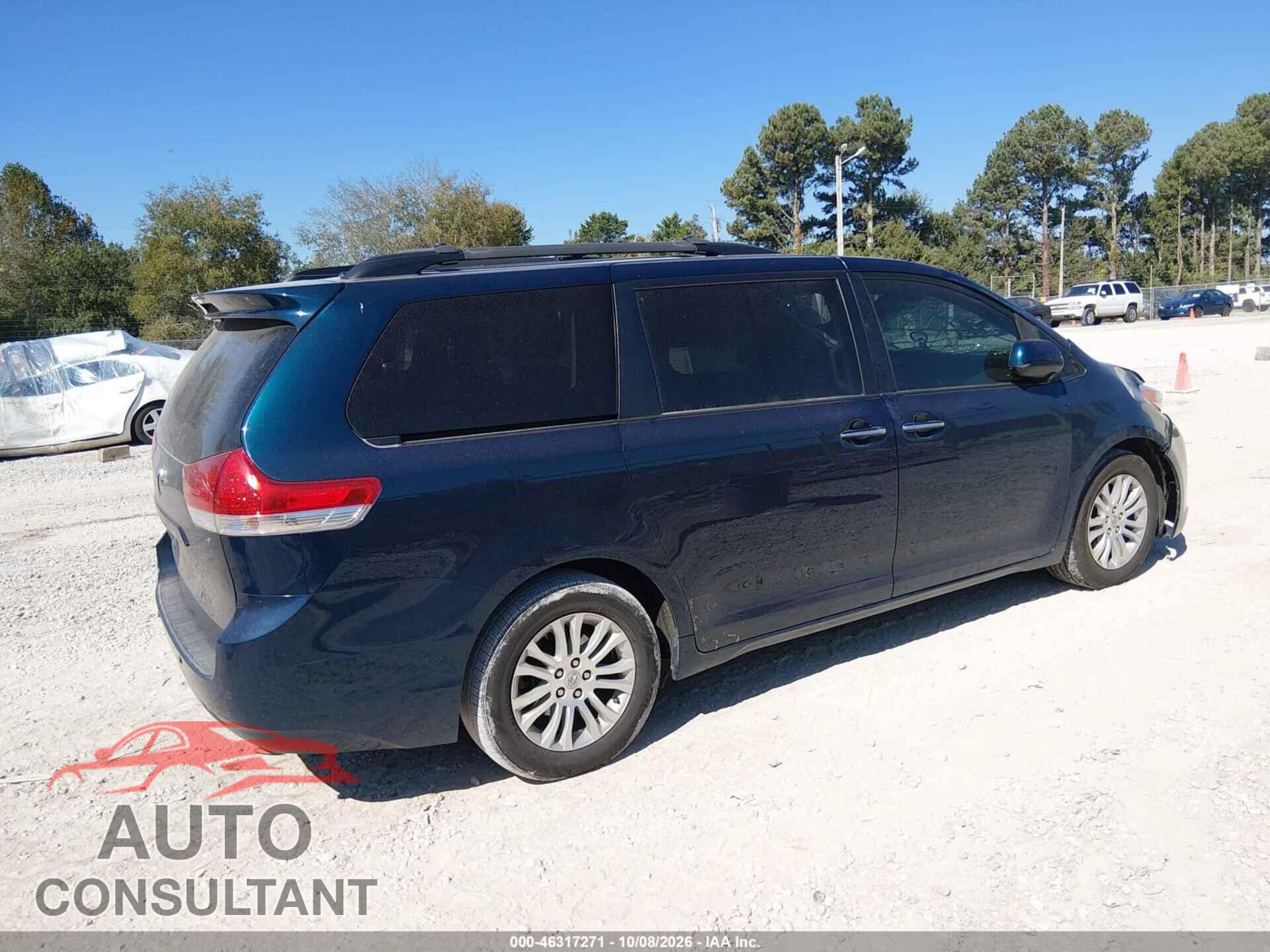 TOYOTA SIENNA 2012 - 5TDYK3DC2CS206084