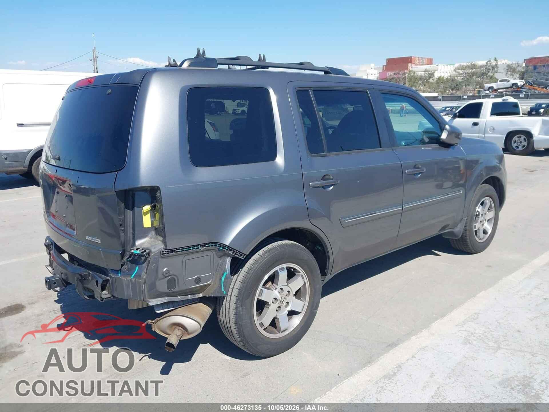 HONDA PILOT 2011 - 5FNYF3H96BB042554