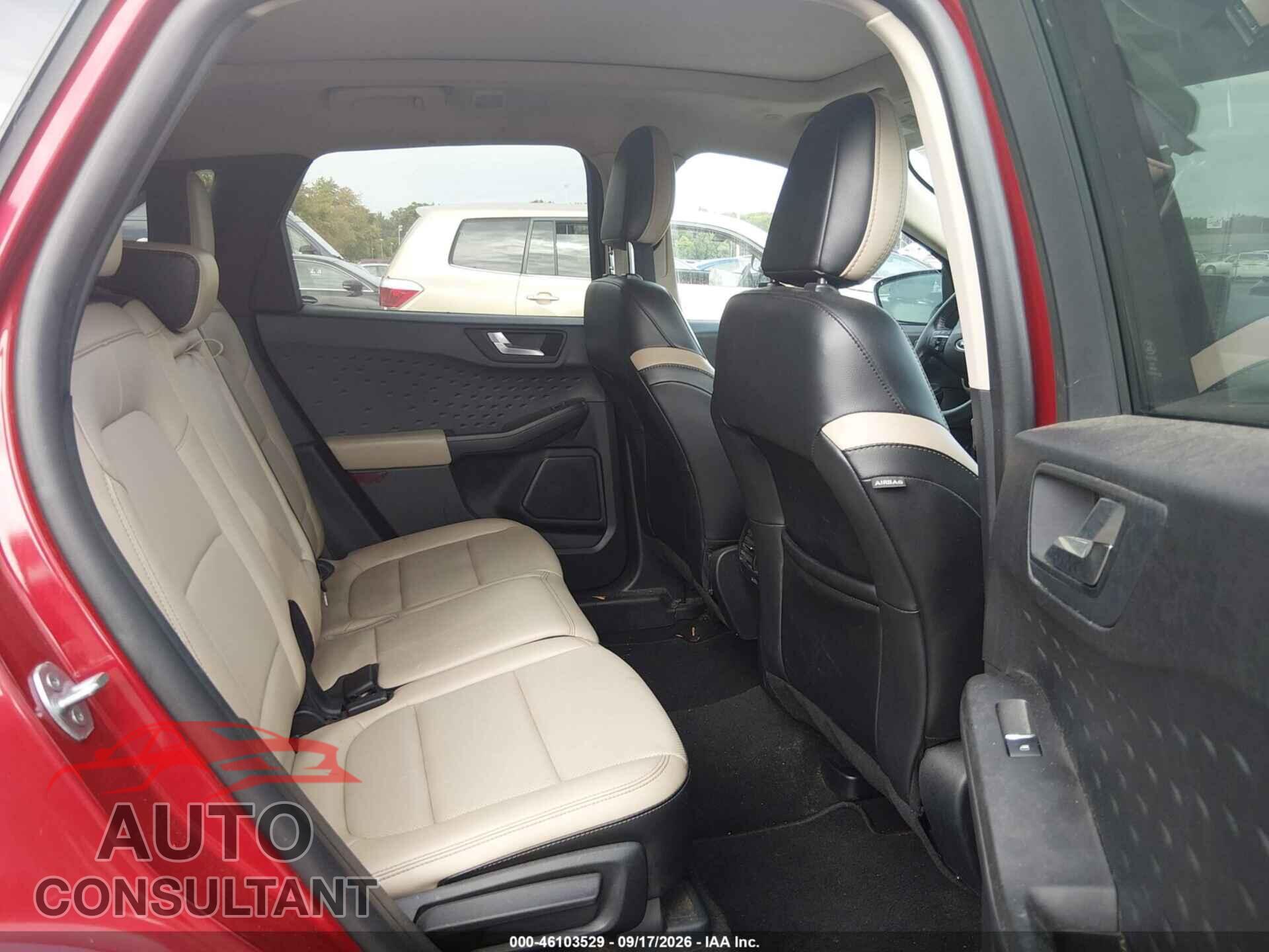 FORD ESCAPE 2020 - 1FMCU9H64LUA90325