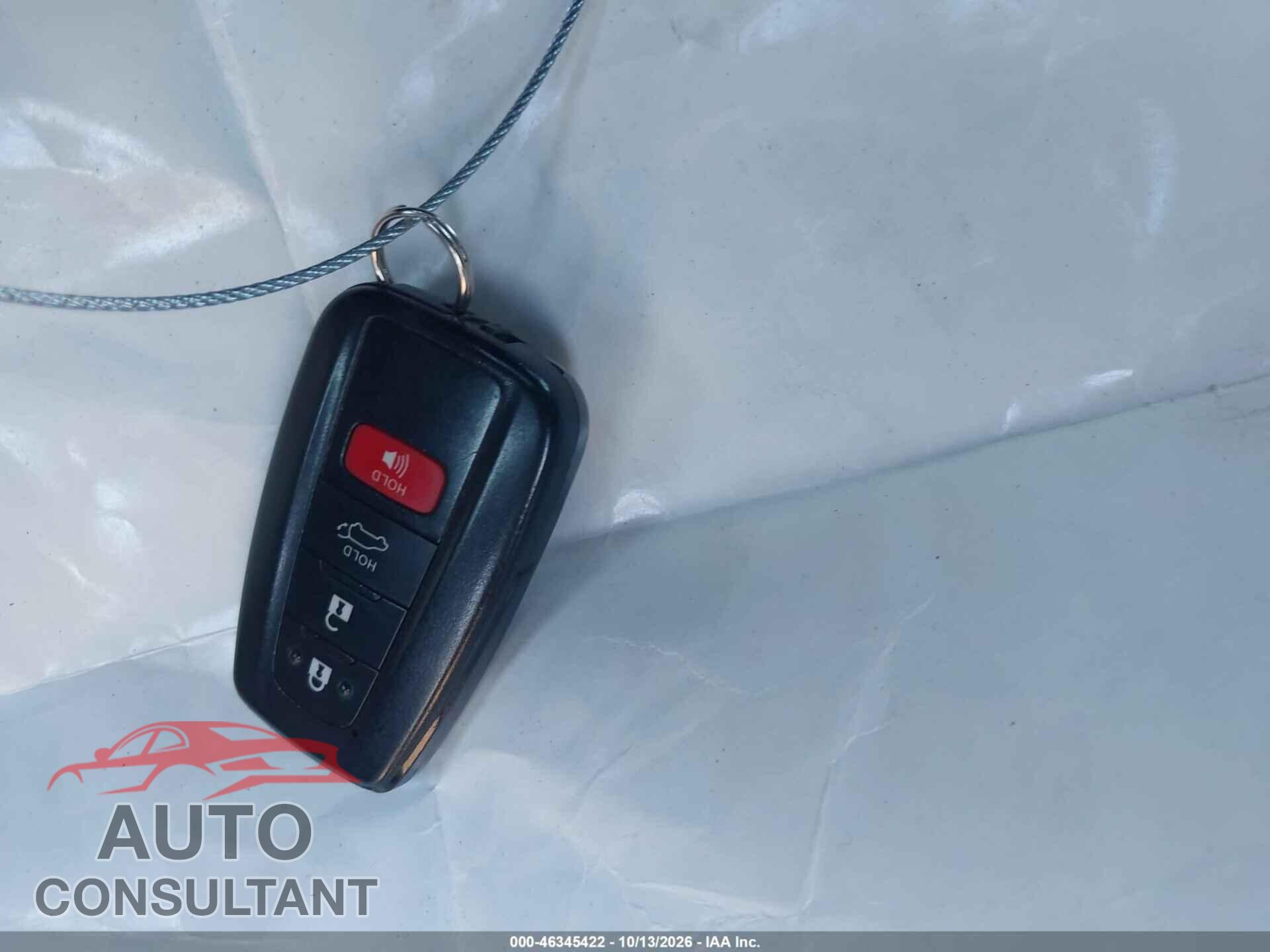 TOYOTA RAV4 2019 - JTMP1RFV5KD518040