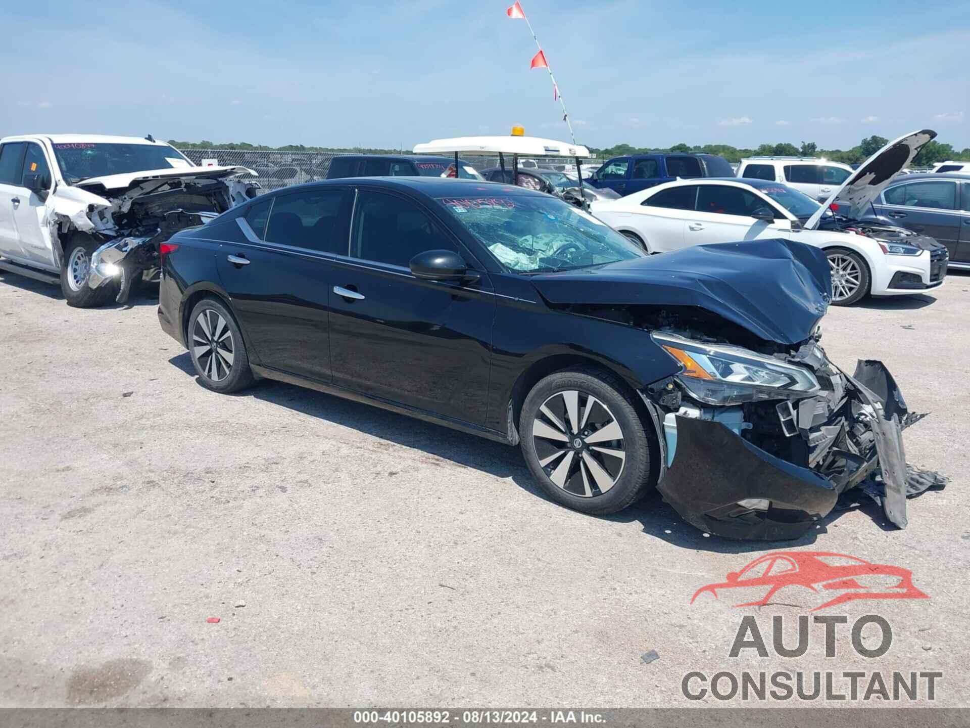 NISSAN ALTIMA 2019 - 1N4BL4DV2KC208658