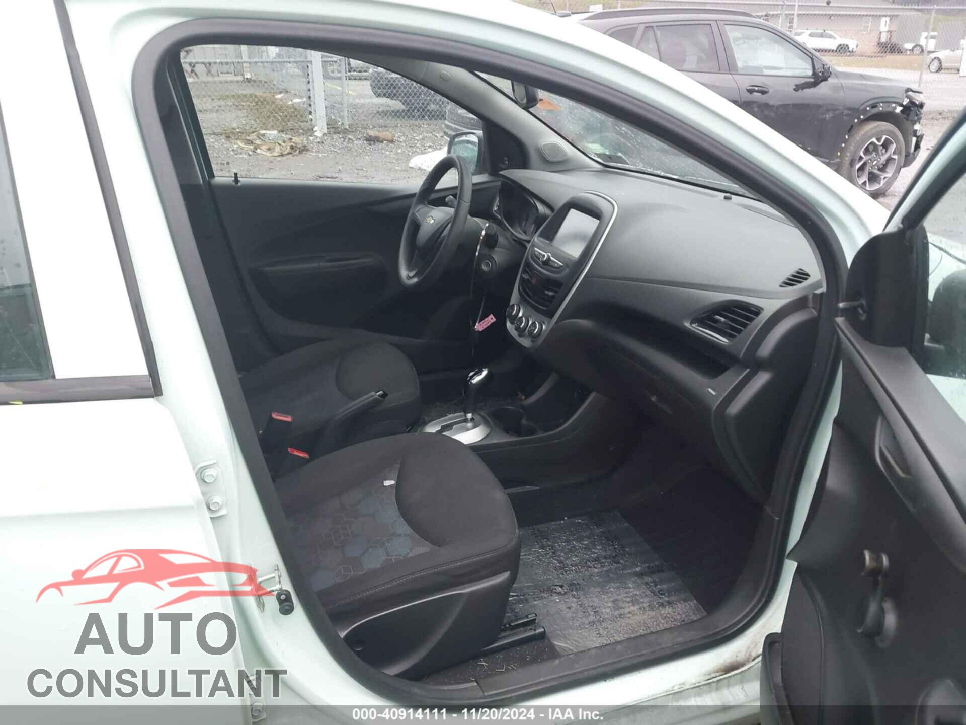CHEVROLET SPARK 2017 - KL8CB6SA3HC757140