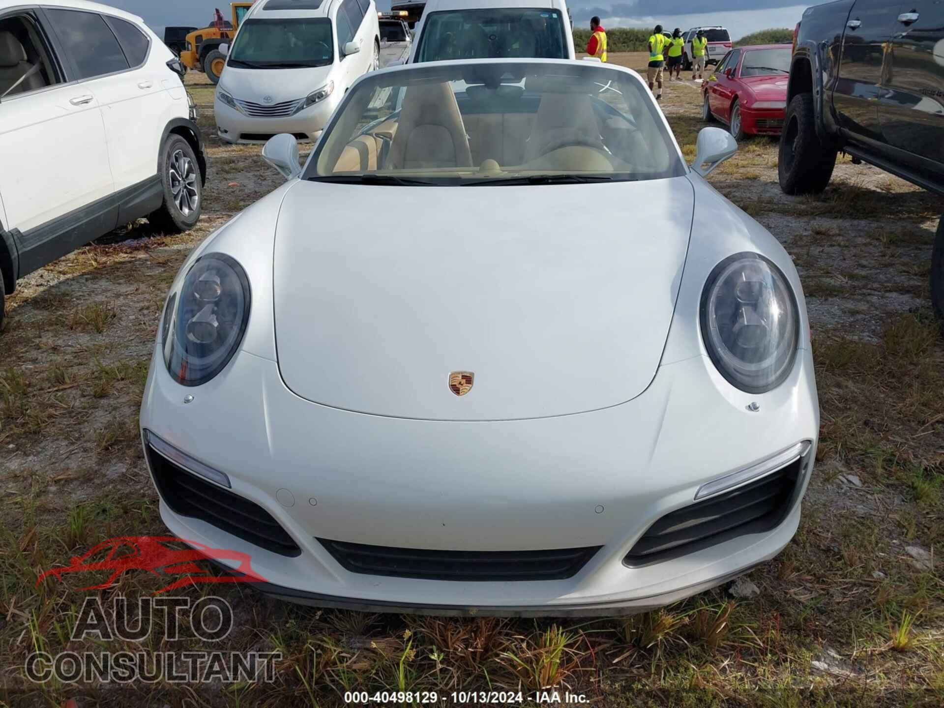 PORSCHE 911 2017 - WP0CA2A93HS141681