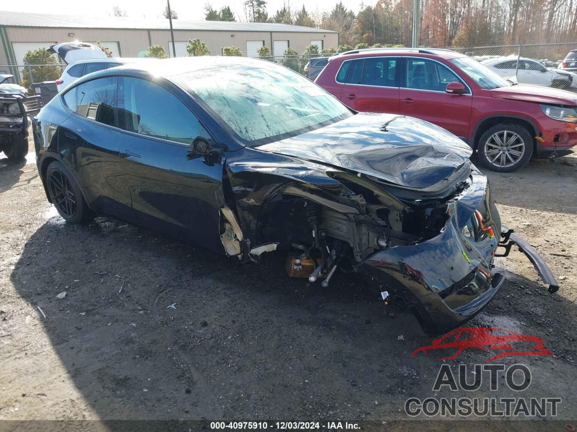 TESLA MODEL Y 2022 - 7SAYGDEE9NA008200