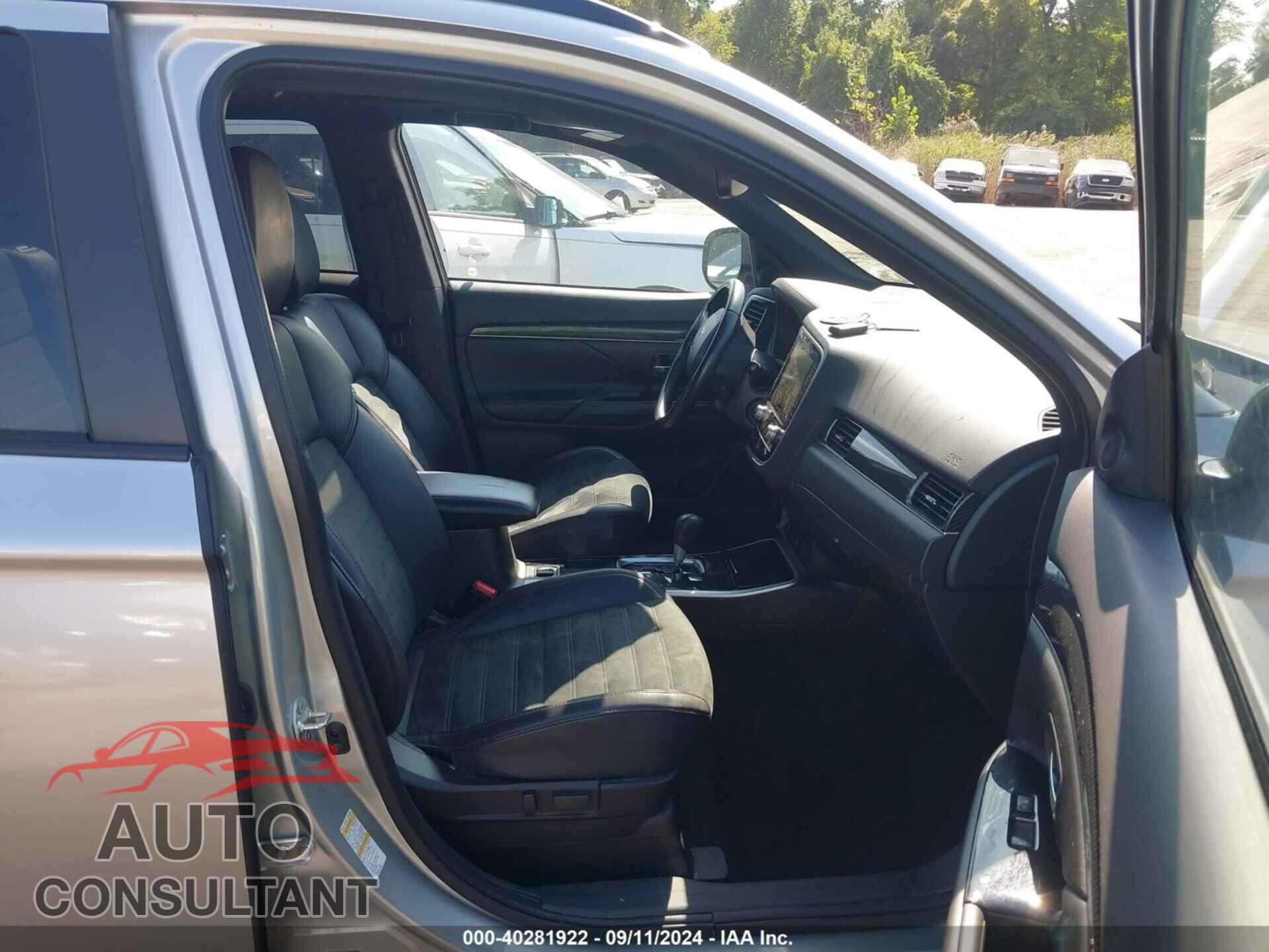 MITSUBISHI OUTLANDER 2020 - JA4AD3A35LZ045237