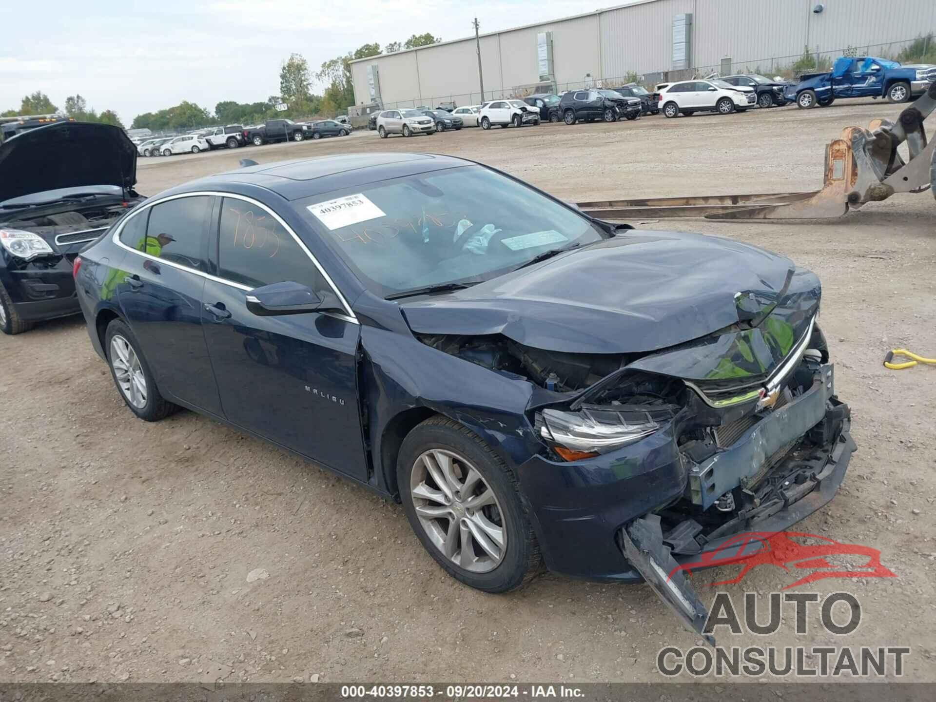 CHEVROLET MALIBU 2018 - 1G1ZD5STXJF137339