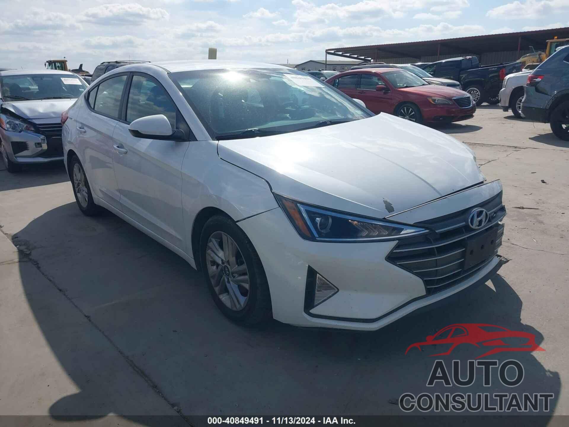 HYUNDAI ELANTRA 2020 - 5NPD84LF8LH570546