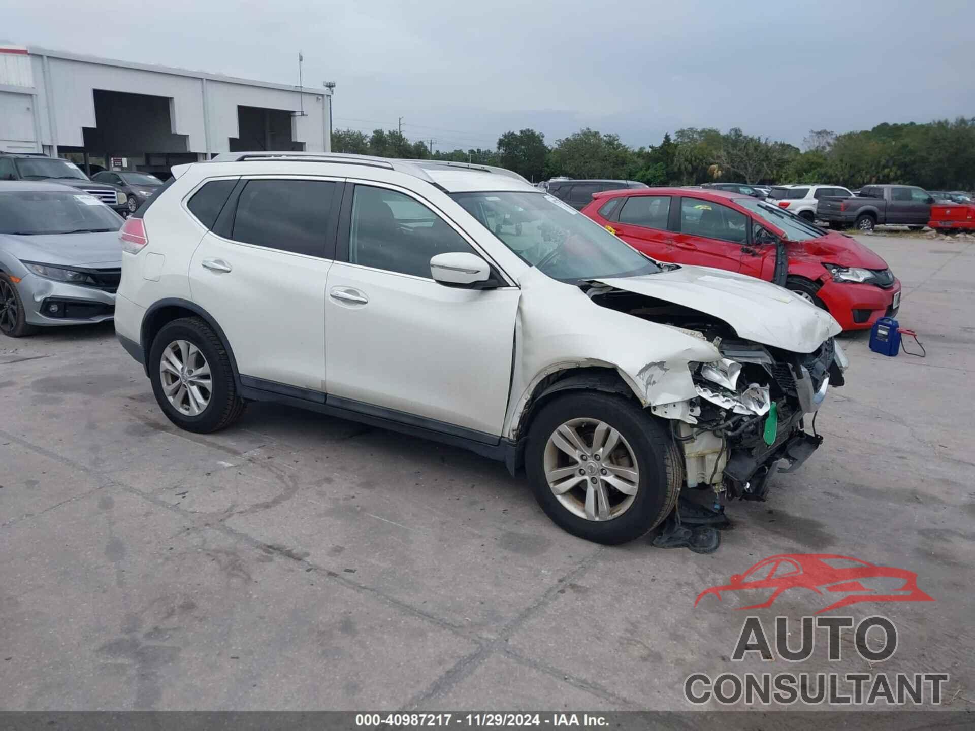 NISSAN ROGUE 2015 - 5N1AT2MT6FC765180