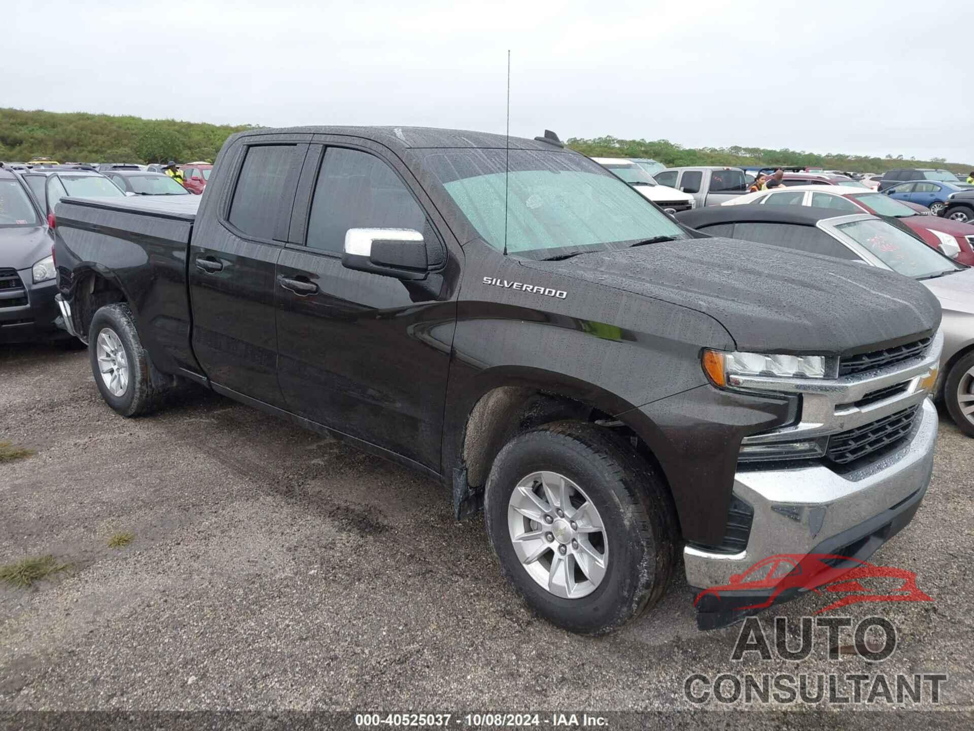 CHEVROLET SILVERADO 1500 2020 - 1GCRWCED4LZ122959