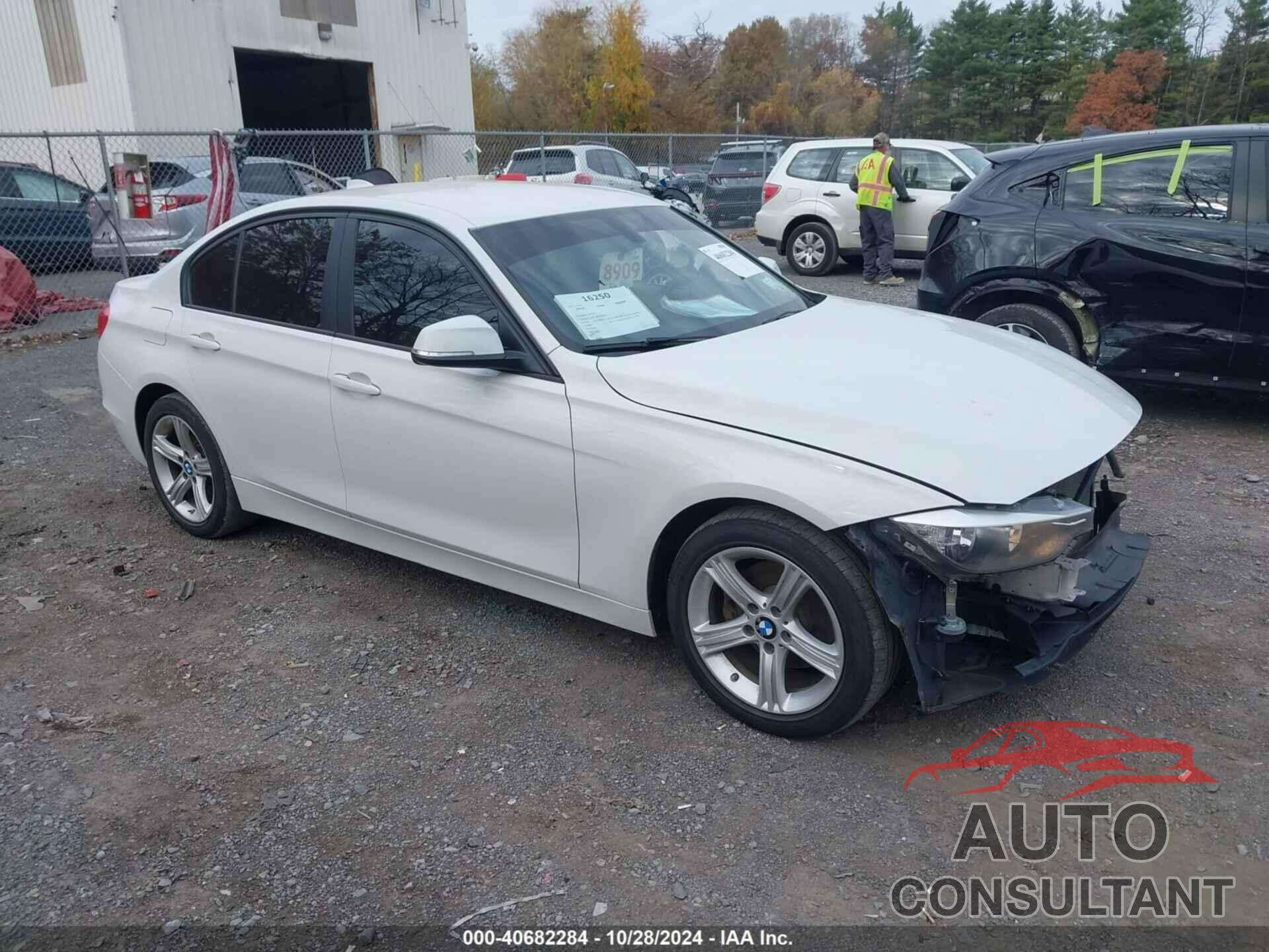 BMW 328I 2014 - WBA3C1C58EK117349