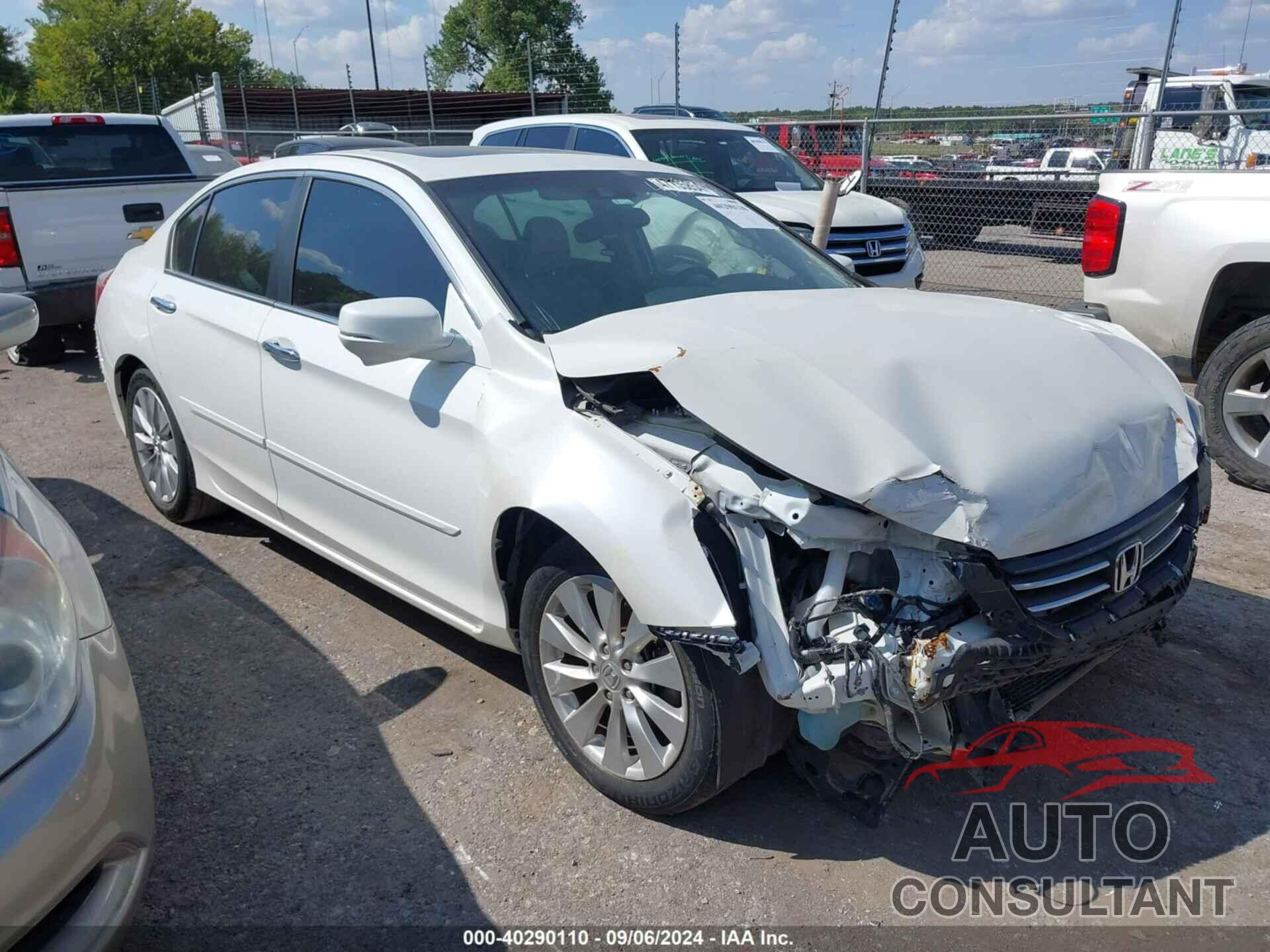 HONDA ACCORD 2013 - 1HGCR2F89DA221223