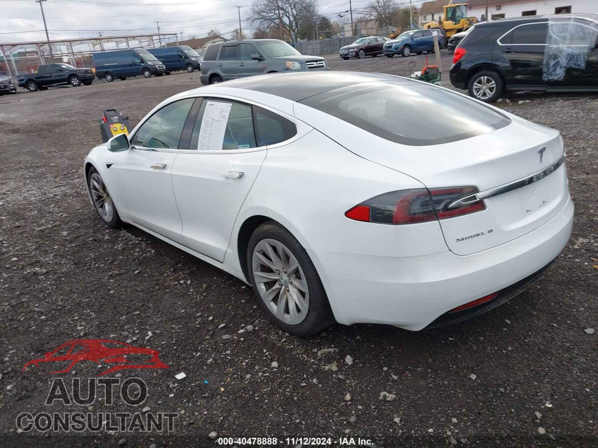TESLA MODEL S 2017 - 5YJSA1E26HF192530