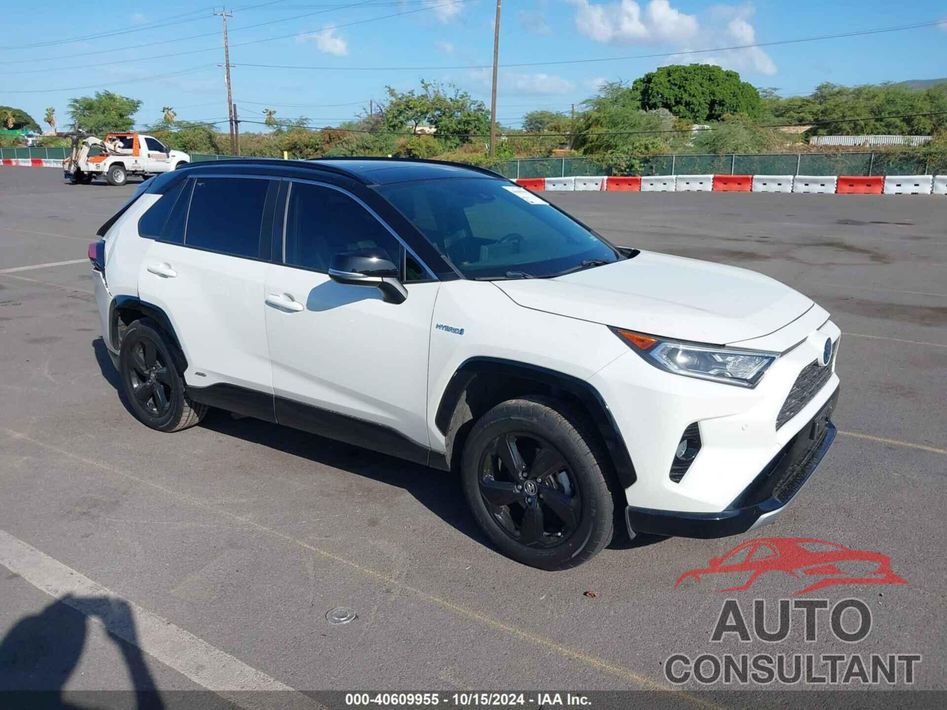 TOYOTA RAV4 HYBRID 2019 - JTMEWRFV5KJ015330