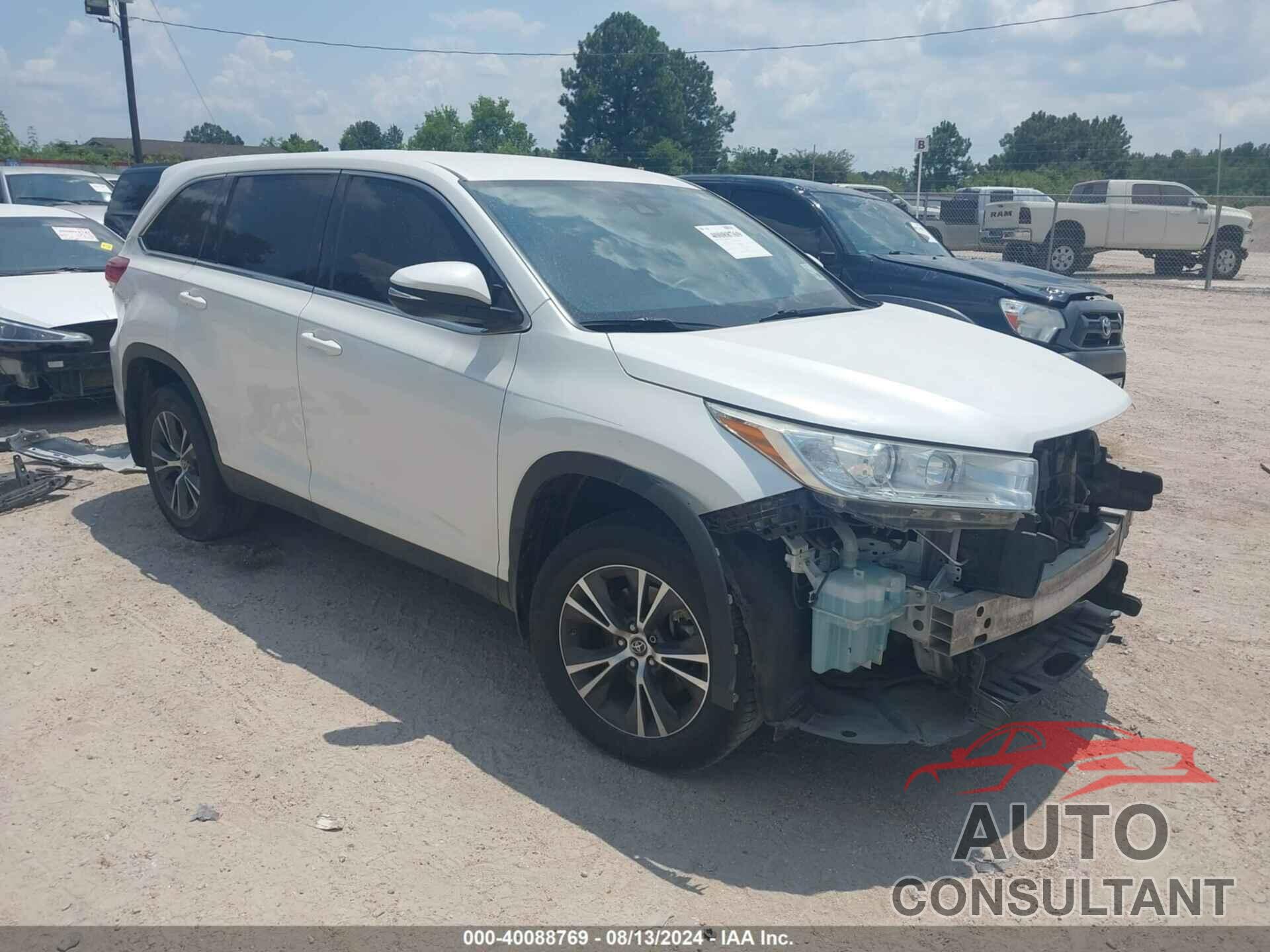 TOYOTA HIGHLANDER 2019 - 5TDZARFH1KS045681