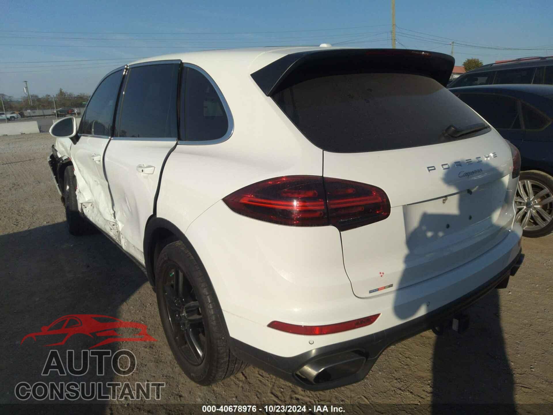 PORSCHE CAYENNE 2016 - WP1AA2A28GLA08691