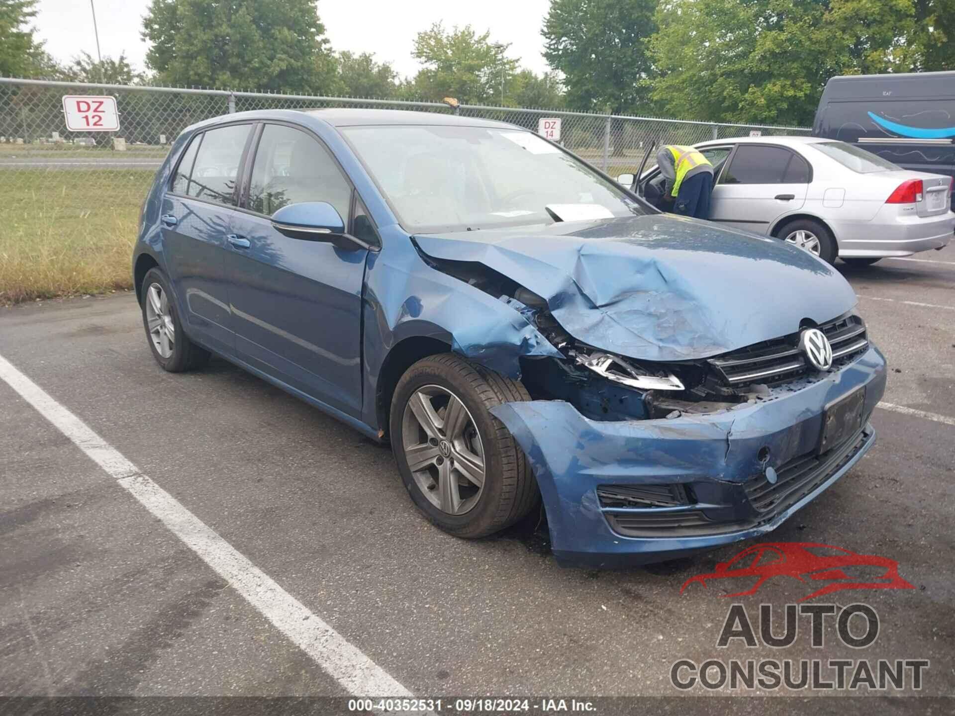 VOLKSWAGEN GOLF 2017 - 3VW217AU3HM061607