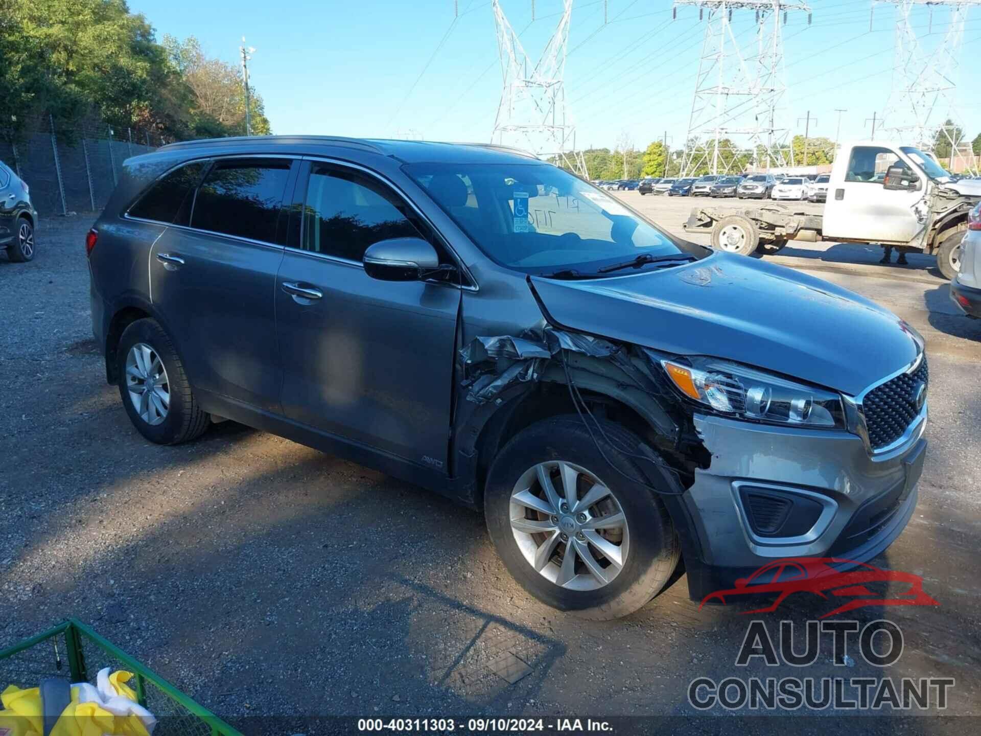 KIA SORENTO 2018 - 5XYPGDA34JG398481
